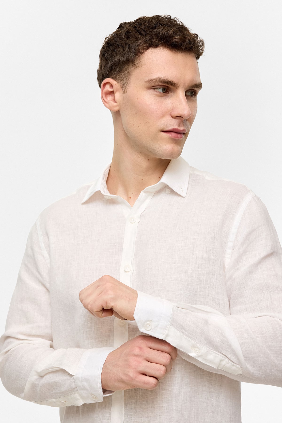 Beyaz Comfort Uzun Kollu Gömlek