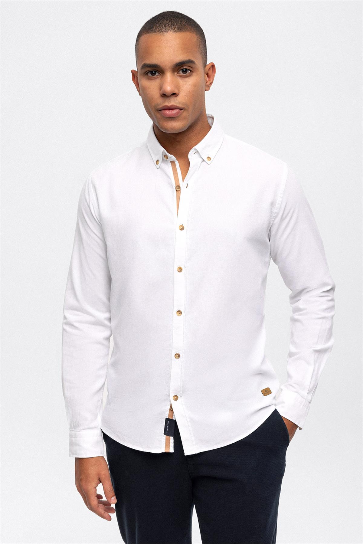 Beyaz Slim Fit %100 Pamuk  Kolay Ütülenebilir Gömlek