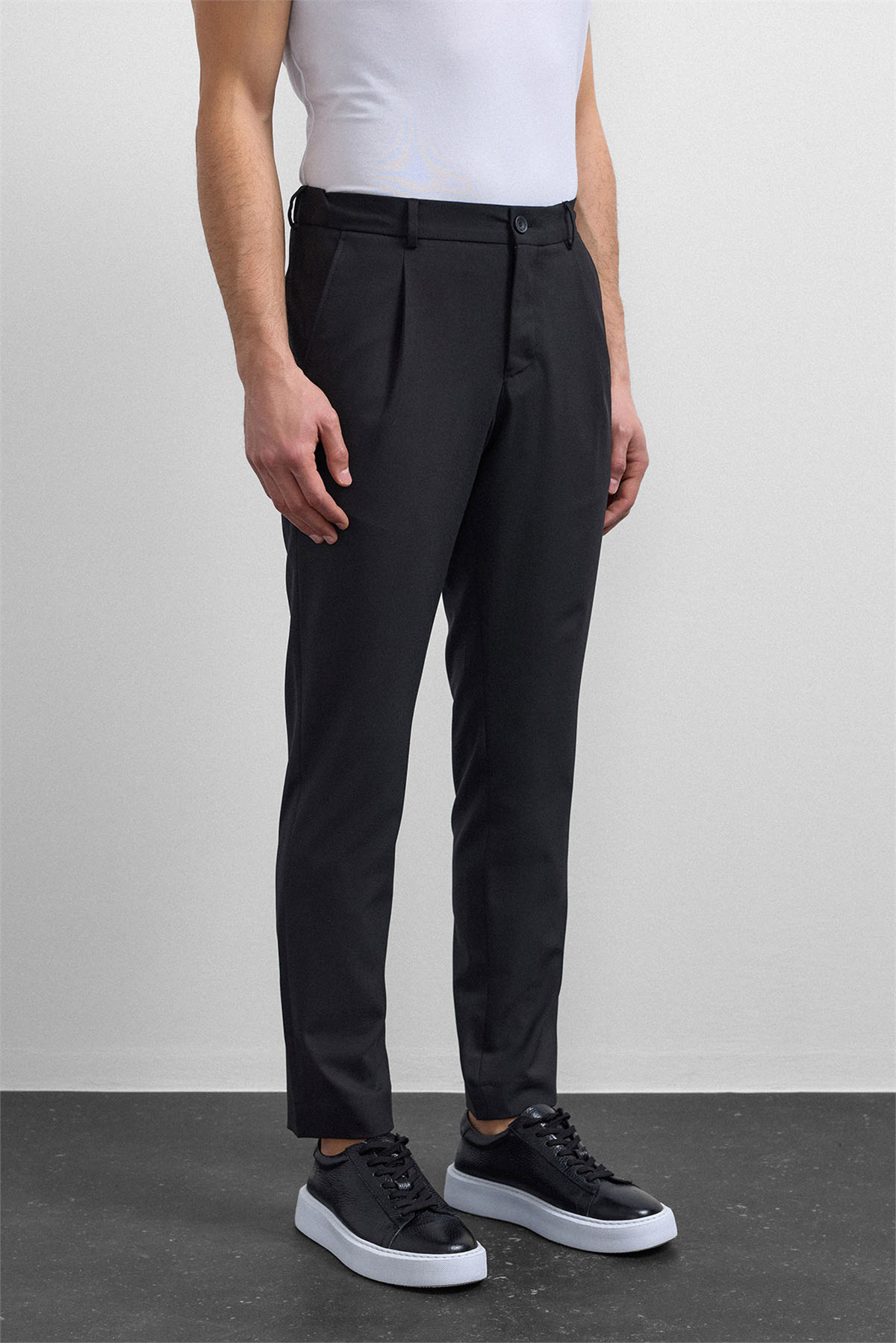 Siyah Slim Fit Jogger Pantolon