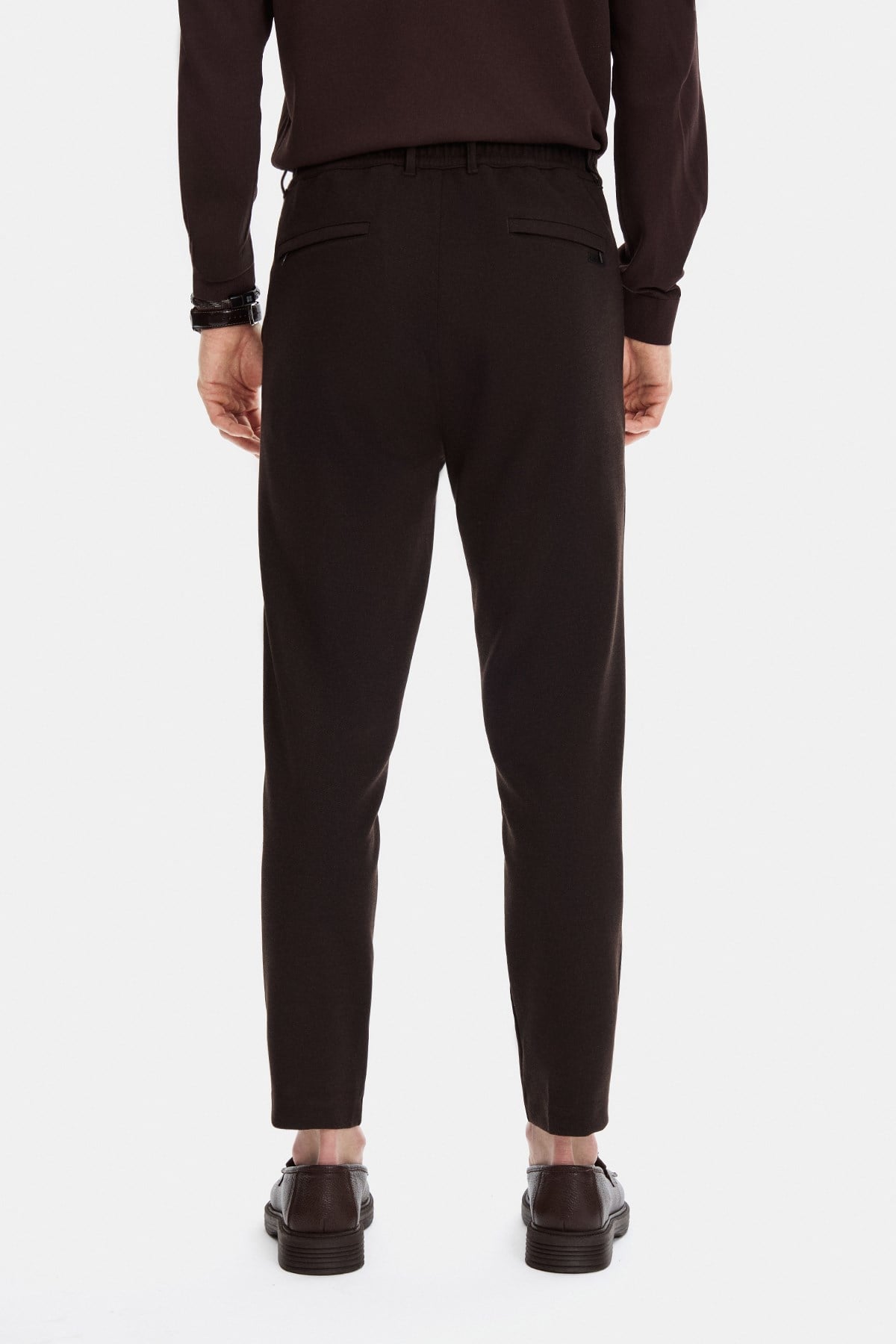 Kahve Regular Fit Diagonel Jakarlı Örme Pantolon