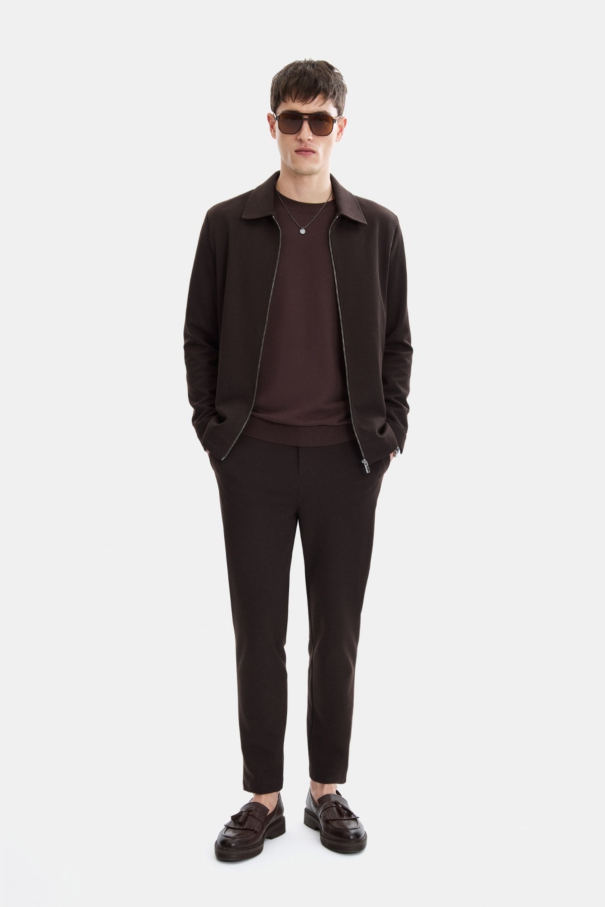 Kahve Regular Fit Diagonel Jakarlı Örme Pantolon