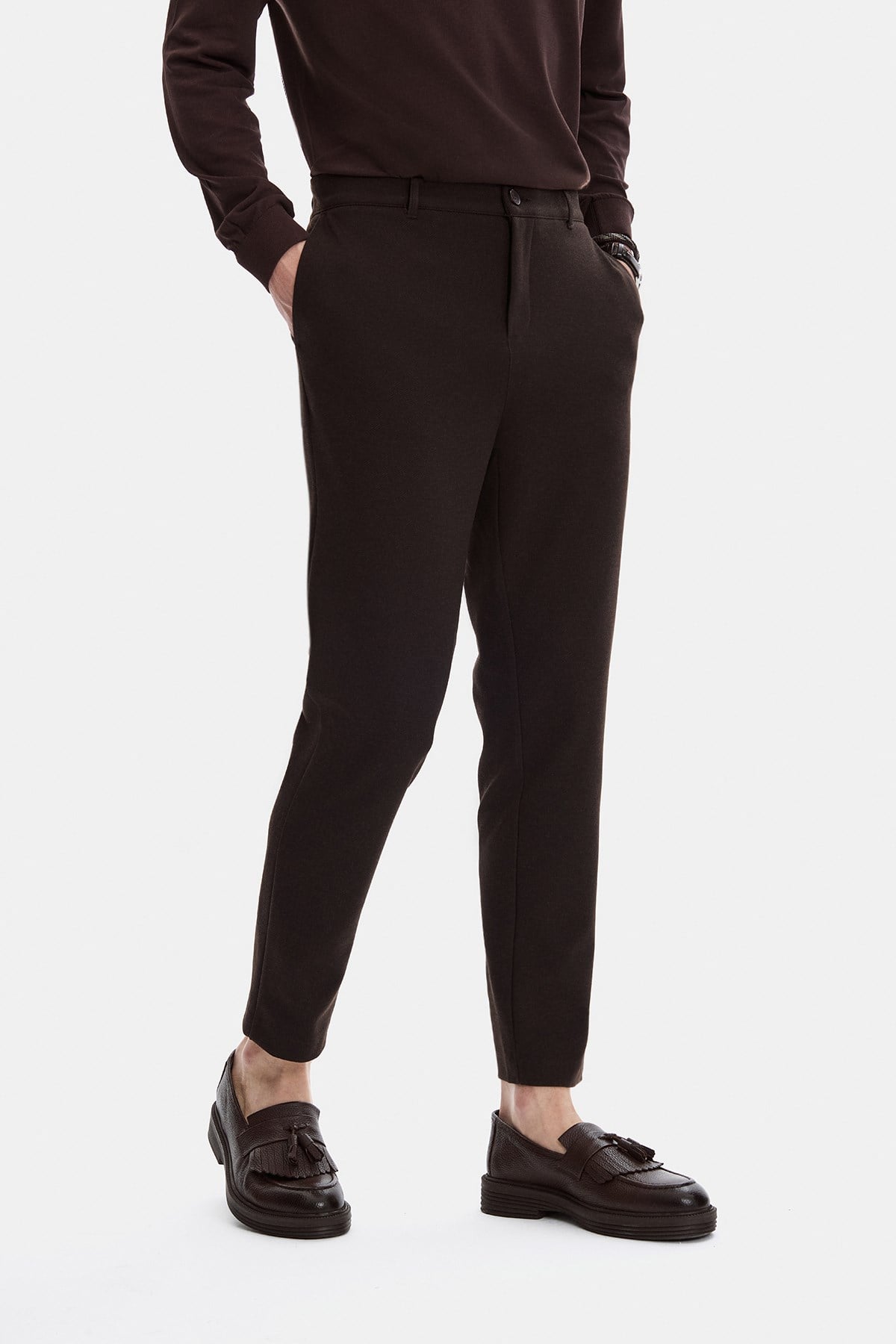Kahve Regular Fit Diagonel Jakarlı Örme Pantolon