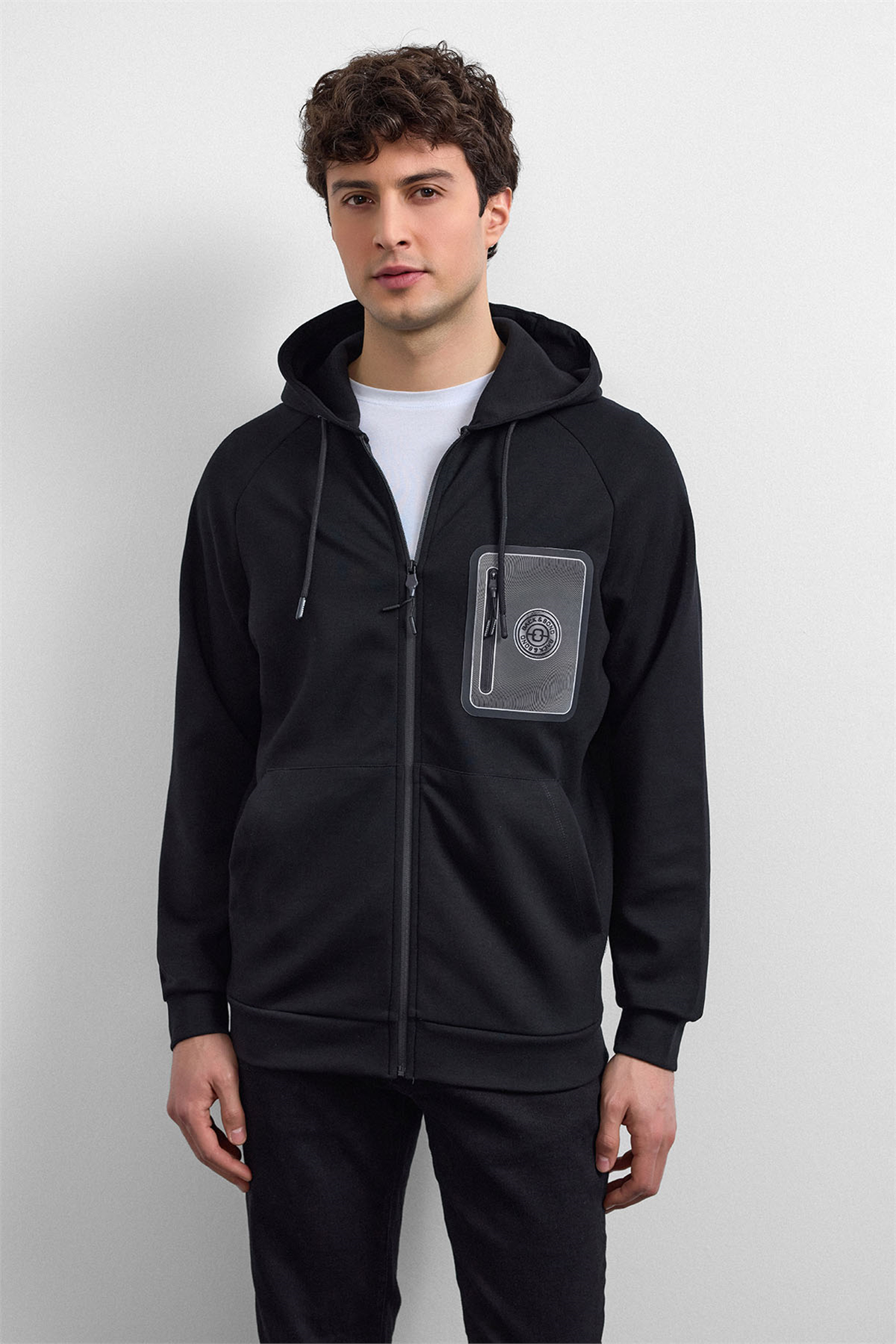 SiyahKapüşonlu Regular Fit Sweatshirt