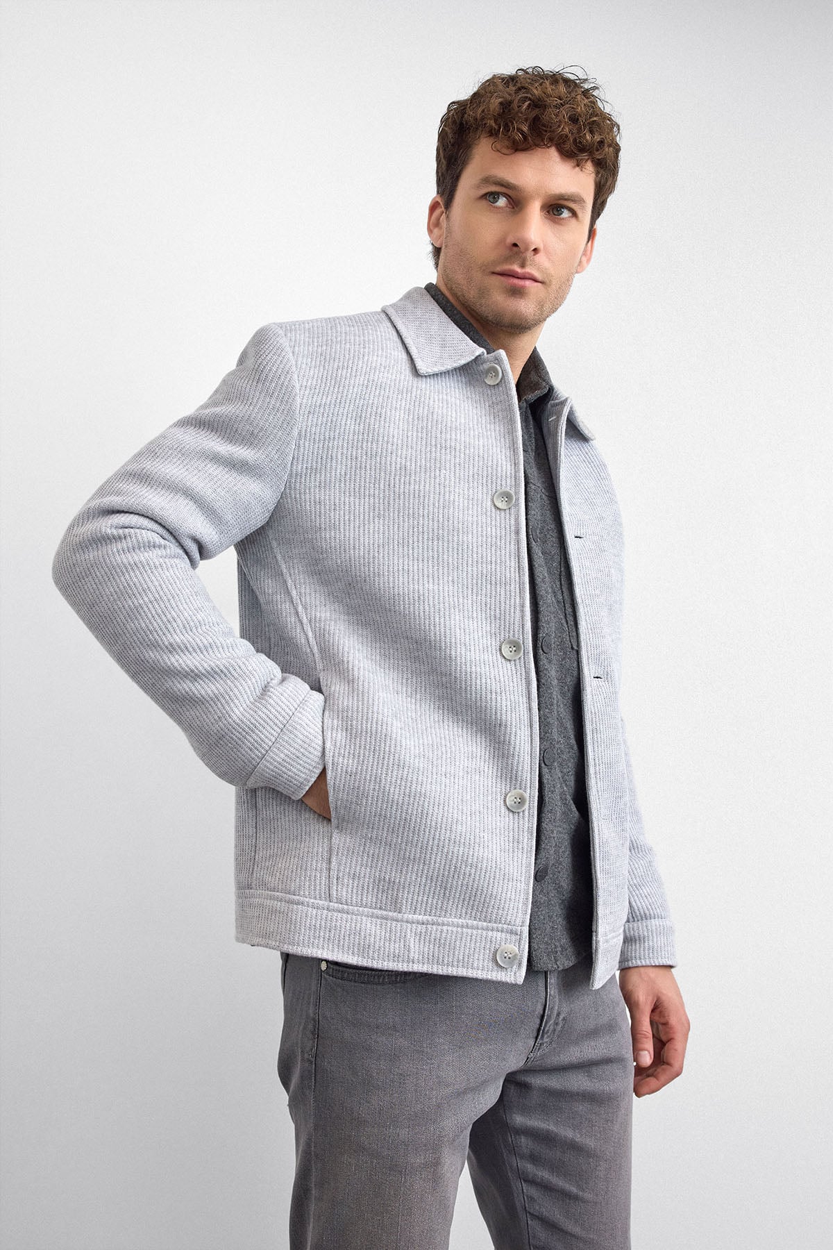 Açık Gri Kaşe Mont