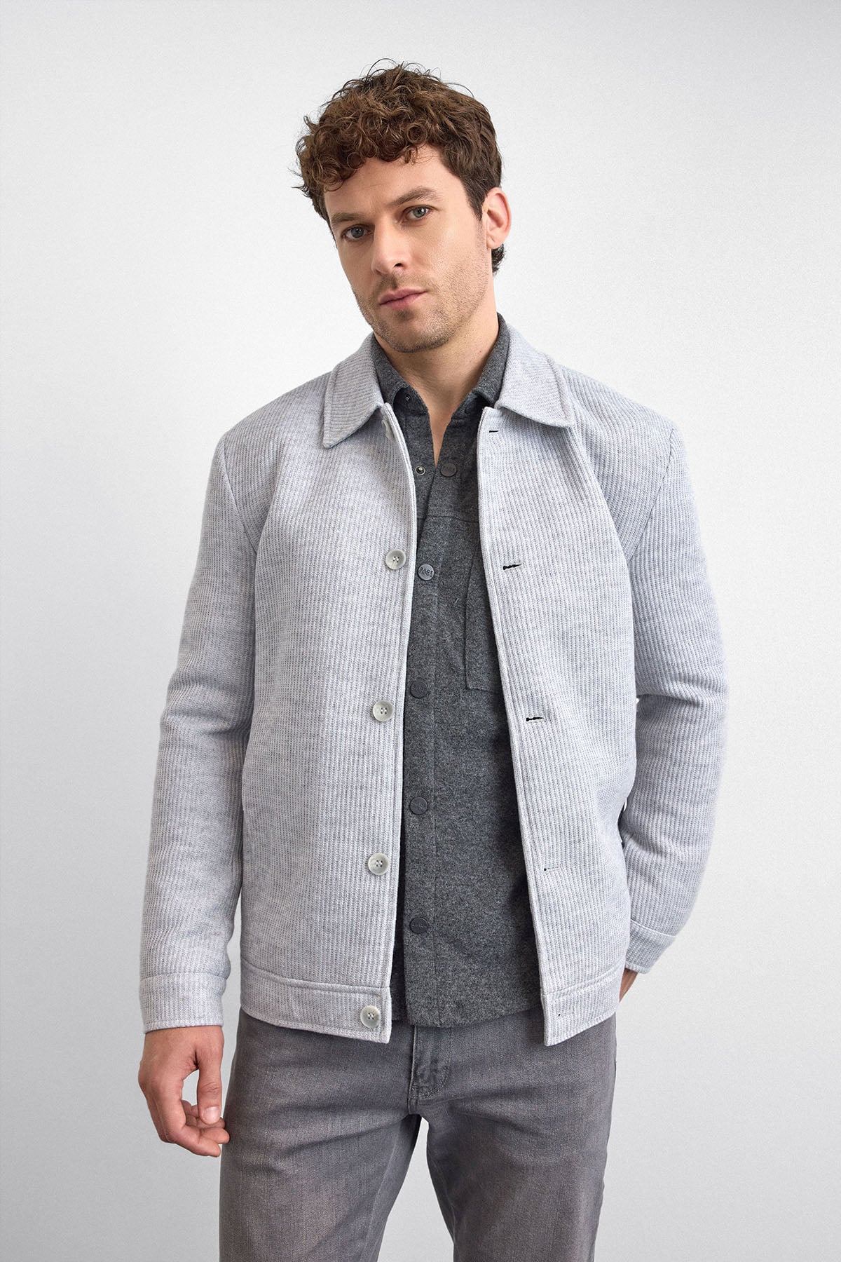 Açık Gri Kaşe Mont