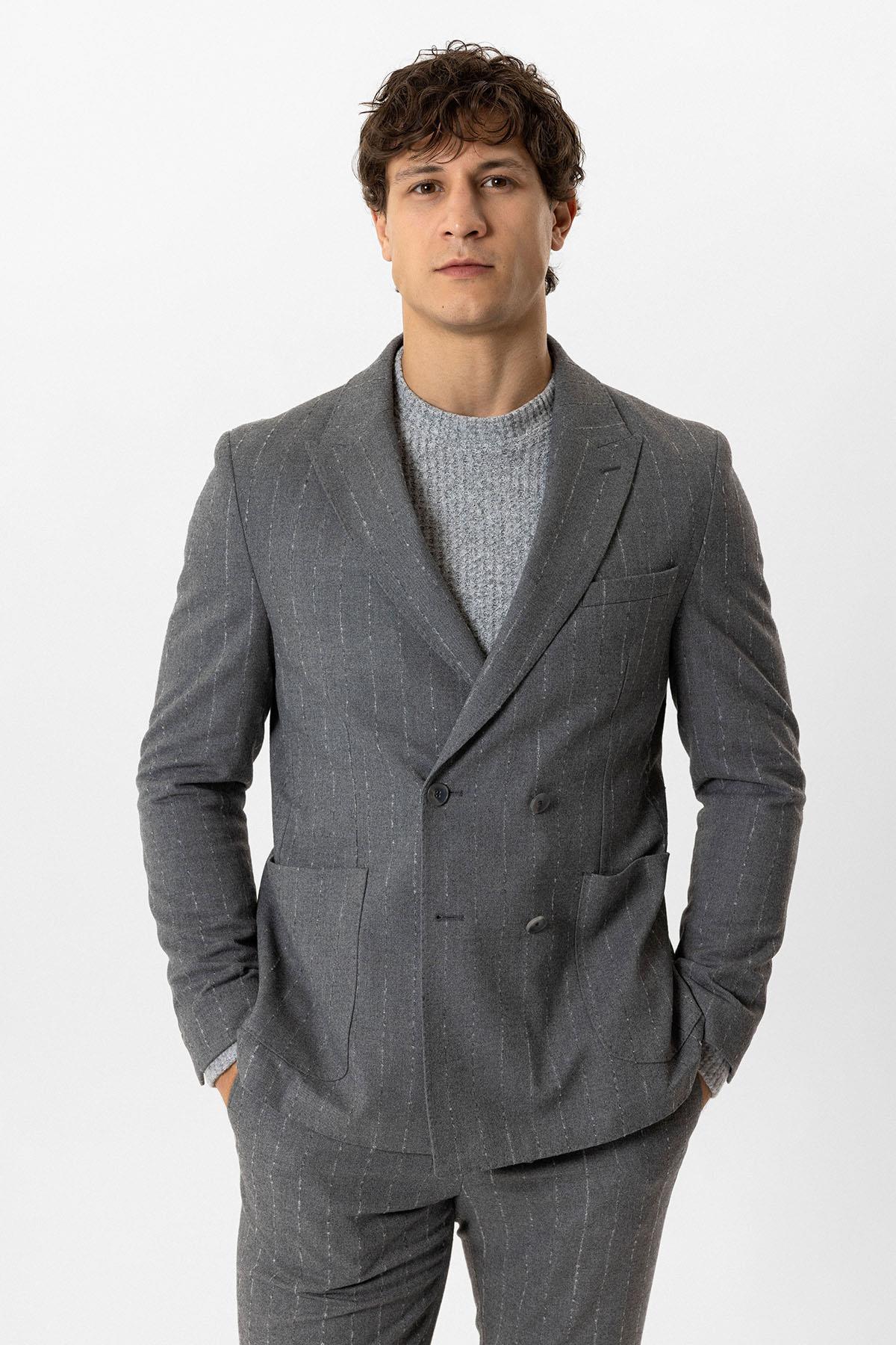 Gri Slim Fit Kırlangıç Yaka Çizgili Kruvaze Ceket