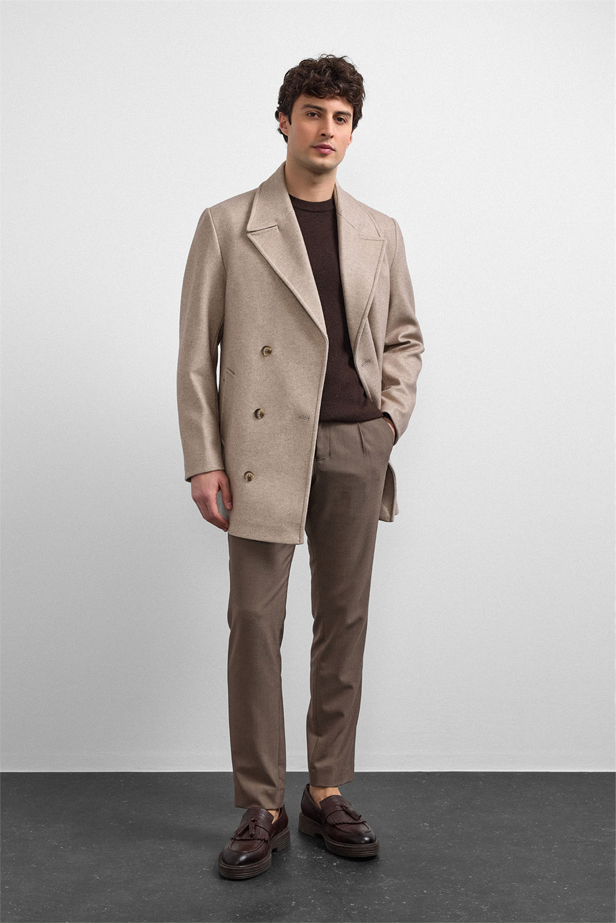 Bej Regular Fit Kruvaze Kısa Kaban