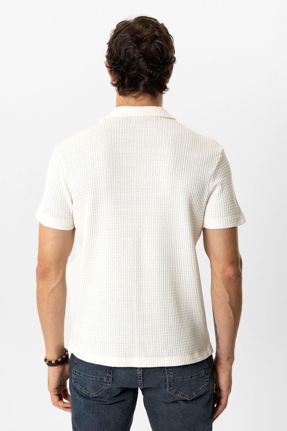 Ekru Regular Fit Küba Yaka Örme Kısa Kollu Gömlek