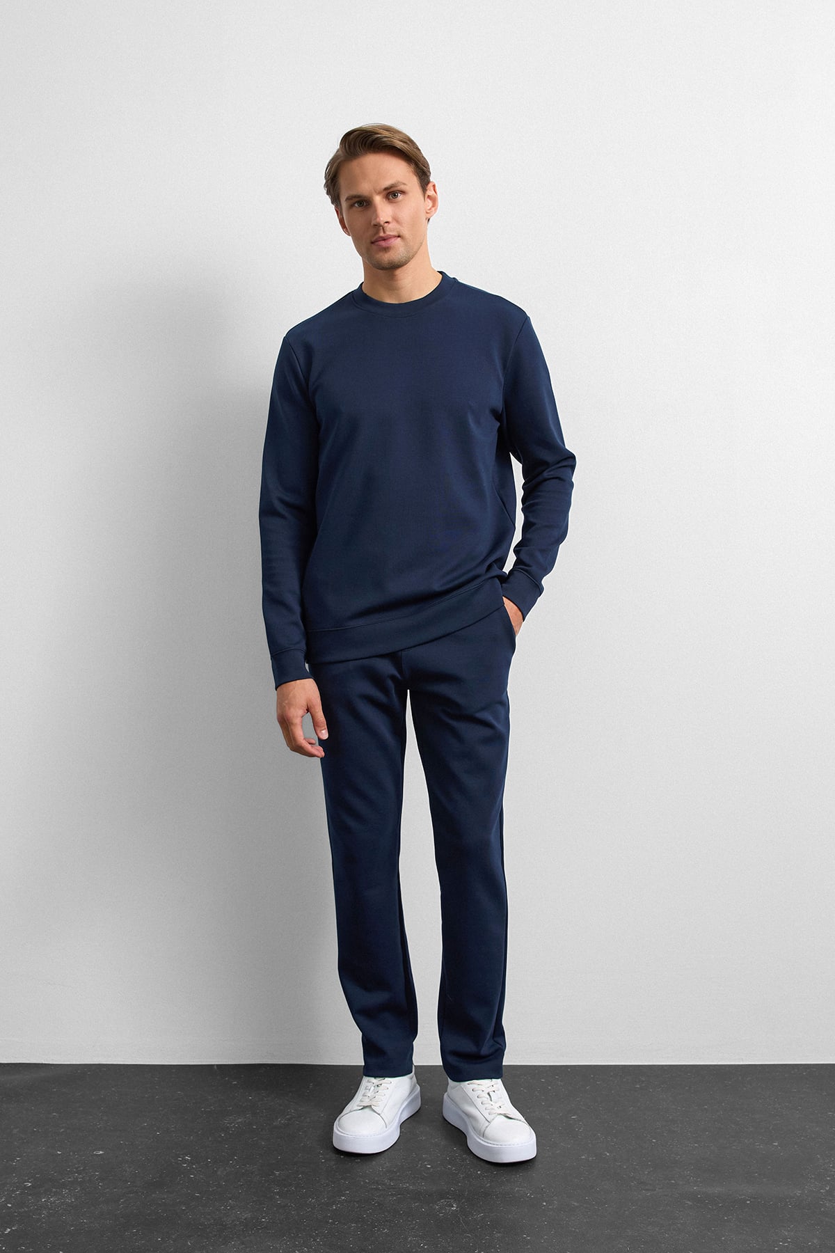 Lacivert Regular Fit Bisiklet Yaka Sweatshirt