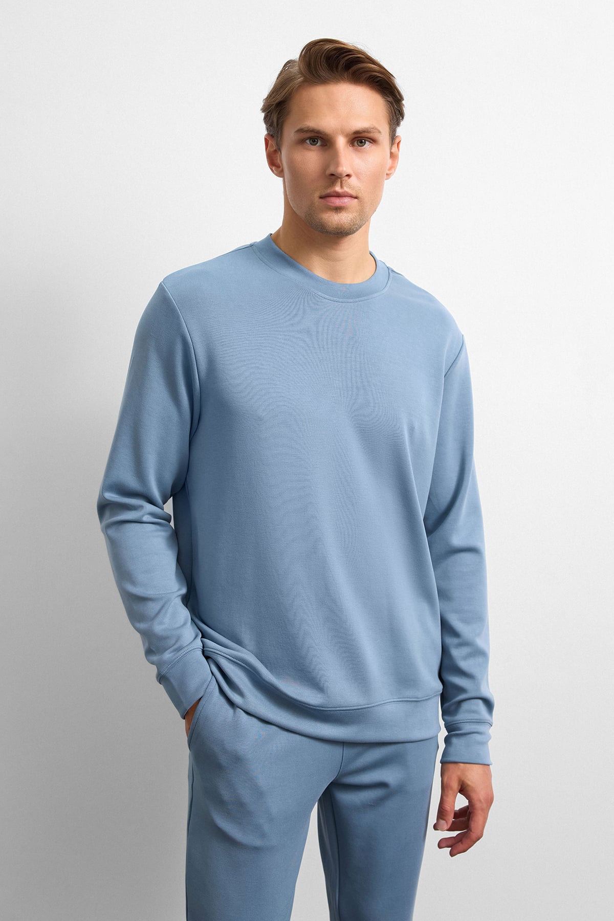 Mavi Regular Fit Bisiklet Yaka Sweatshirt