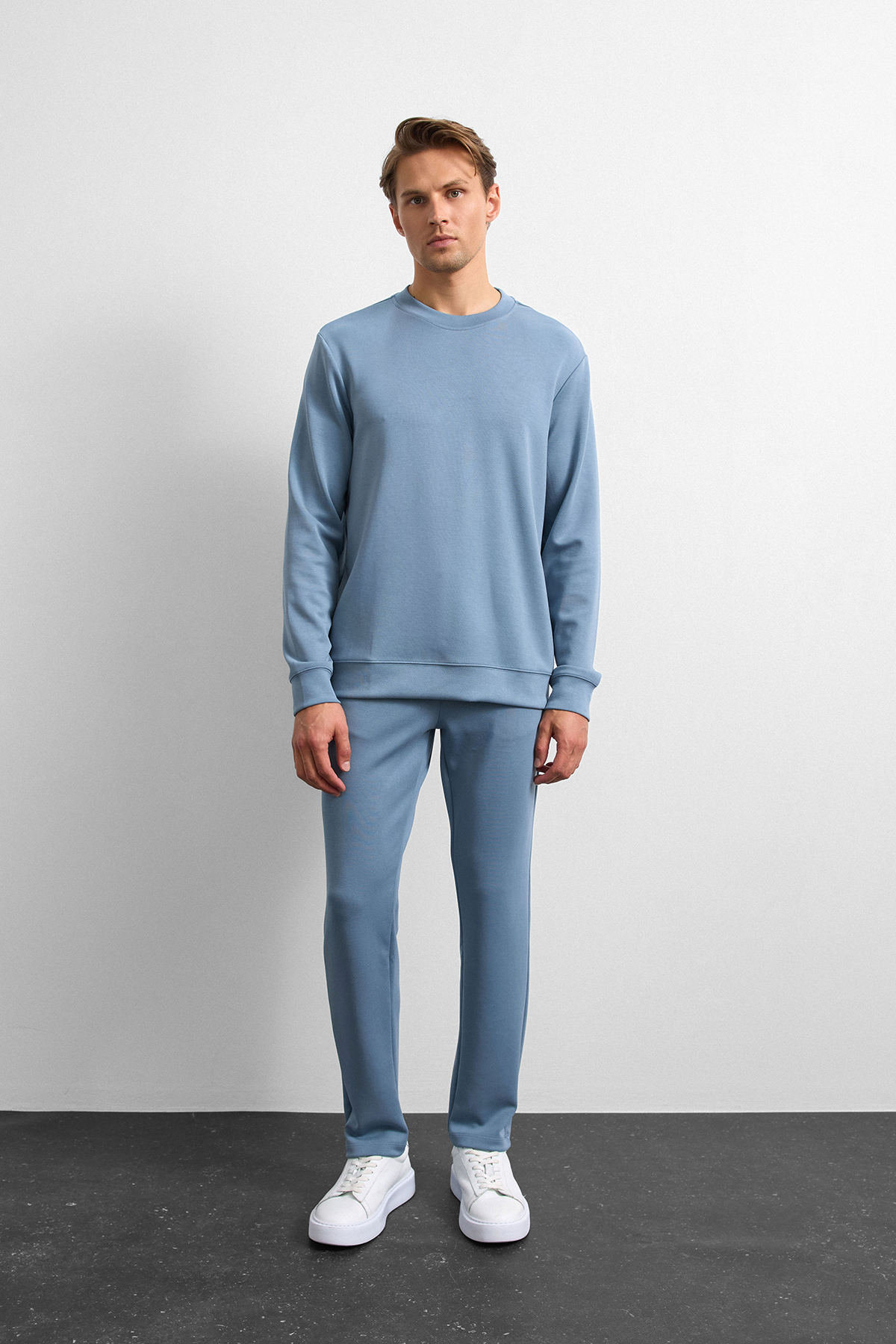 Mavi Regular Fit Bisiklet Yaka Sweatshirt