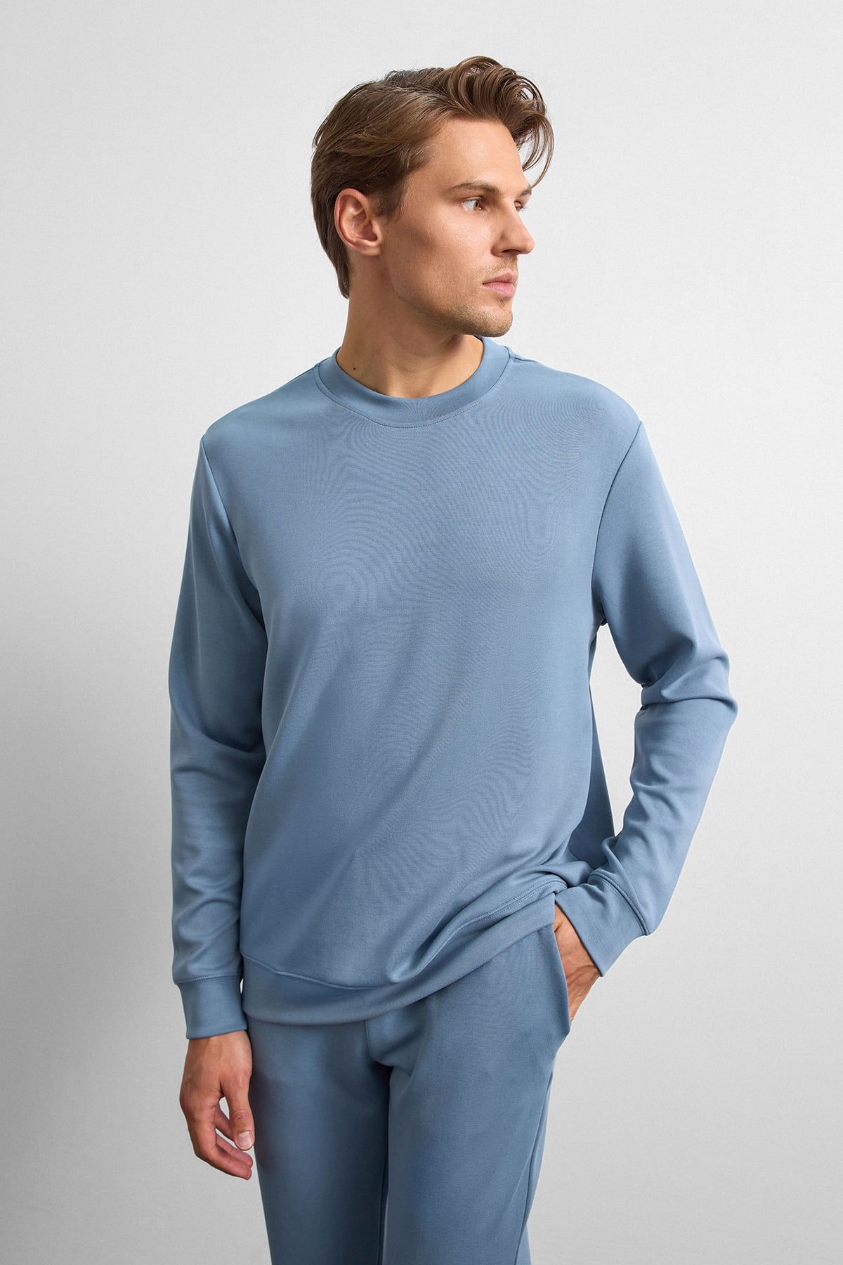 Mavi Regular Fit Bisiklet Yaka Sweatshirt