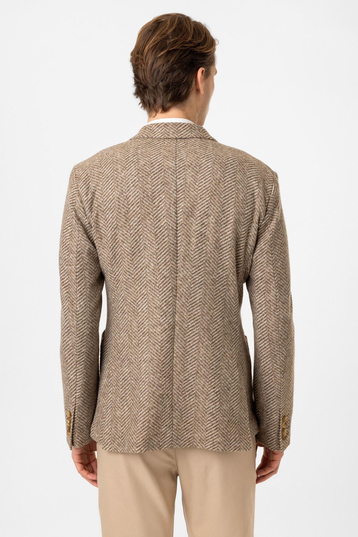 Bej Dokuma Mono Yaka Ceket 