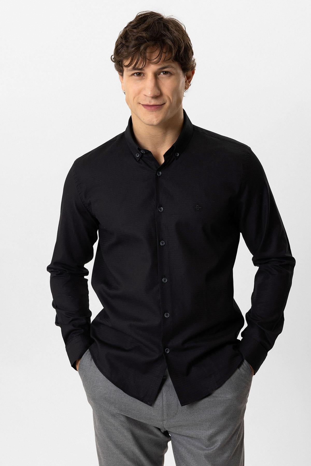 Siyah Slim Fit Armürlü %100 Pamuk Gömlek