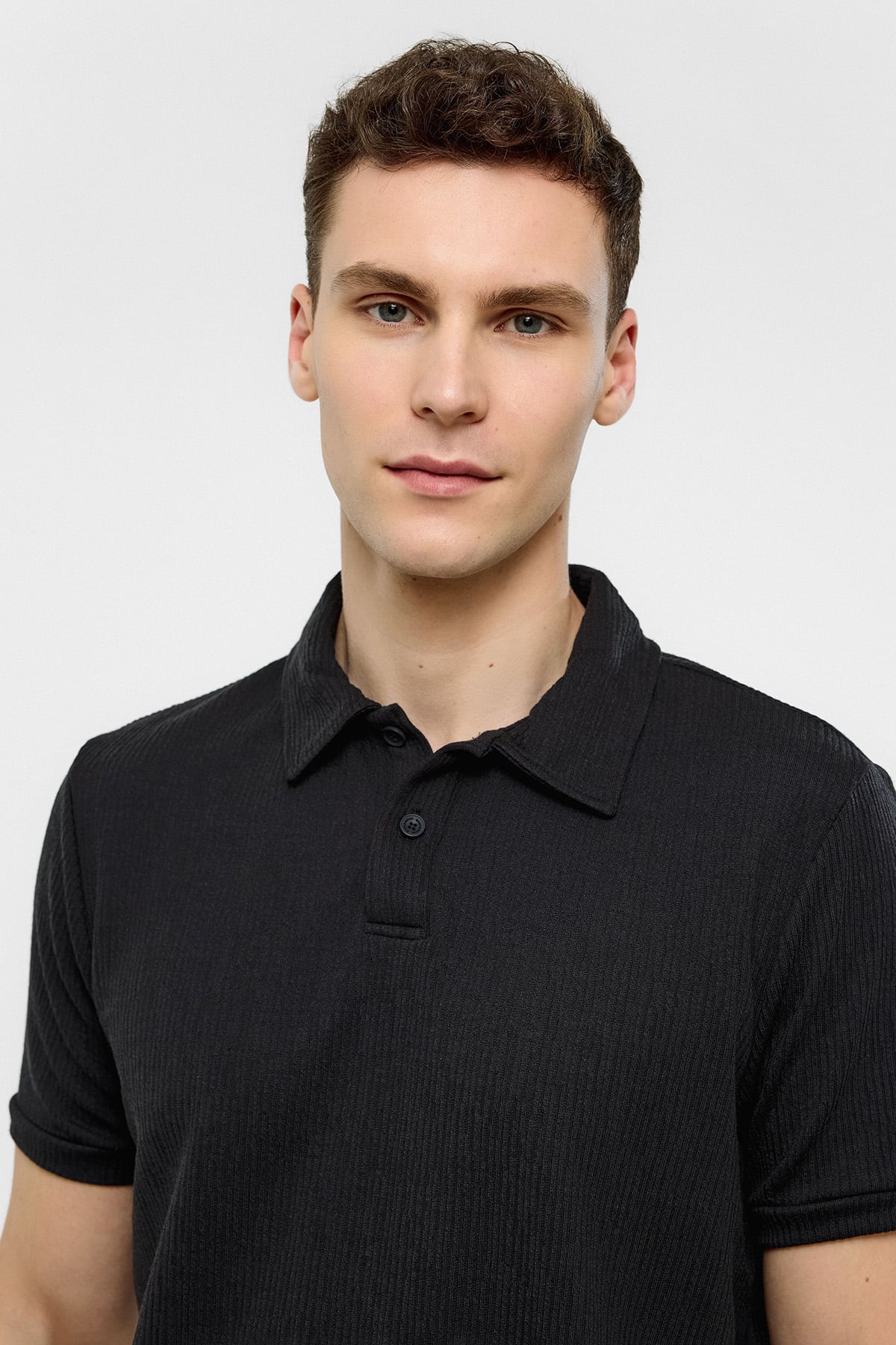 Siyah Polo Yaka Regular Fit Tişört