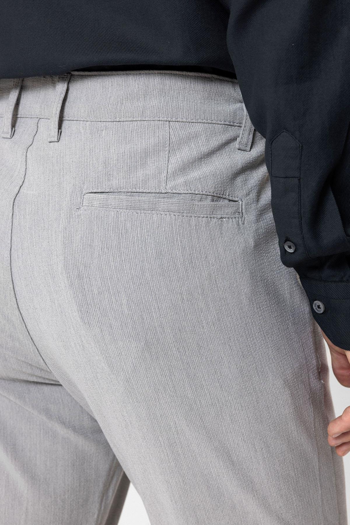 Açık Gri Regular Fit Beli Lastikli Yan Cep Casual Pantolon