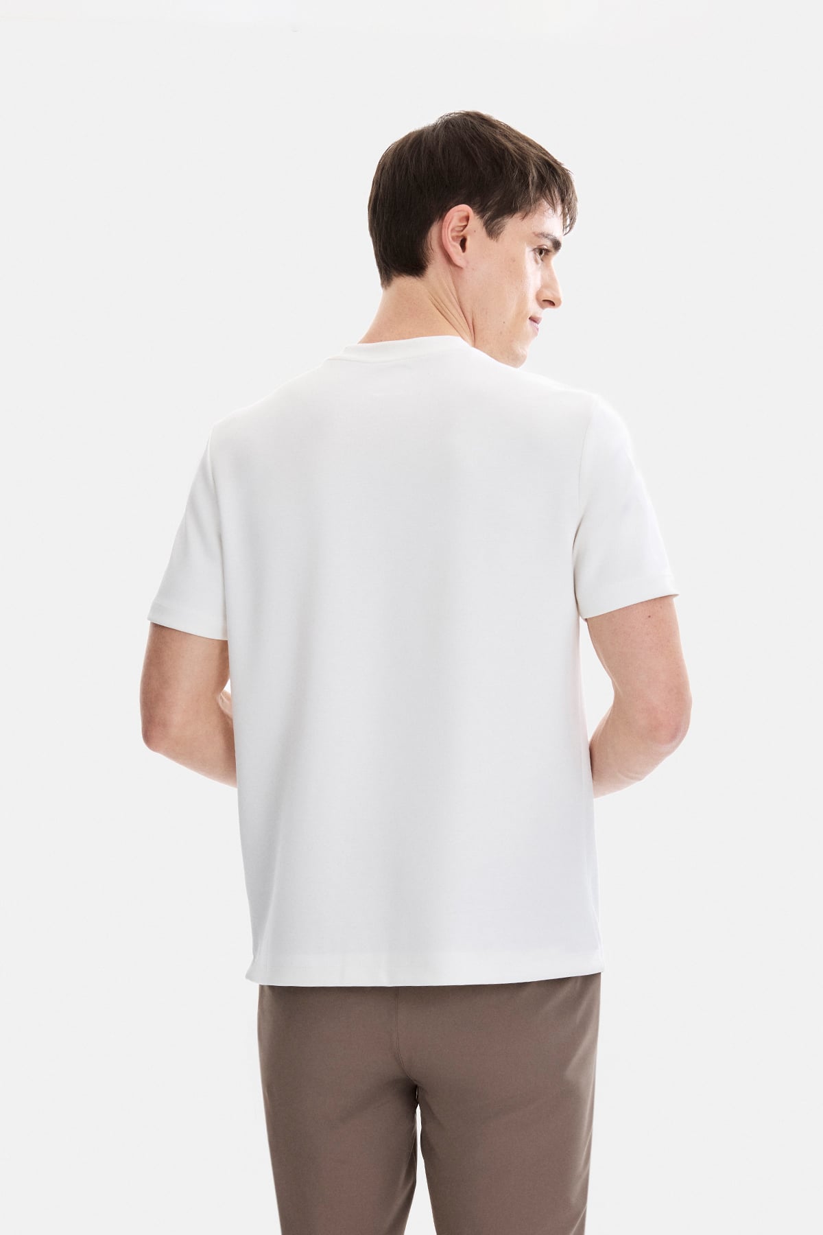 Ekru Regular Fit Basic Tişört