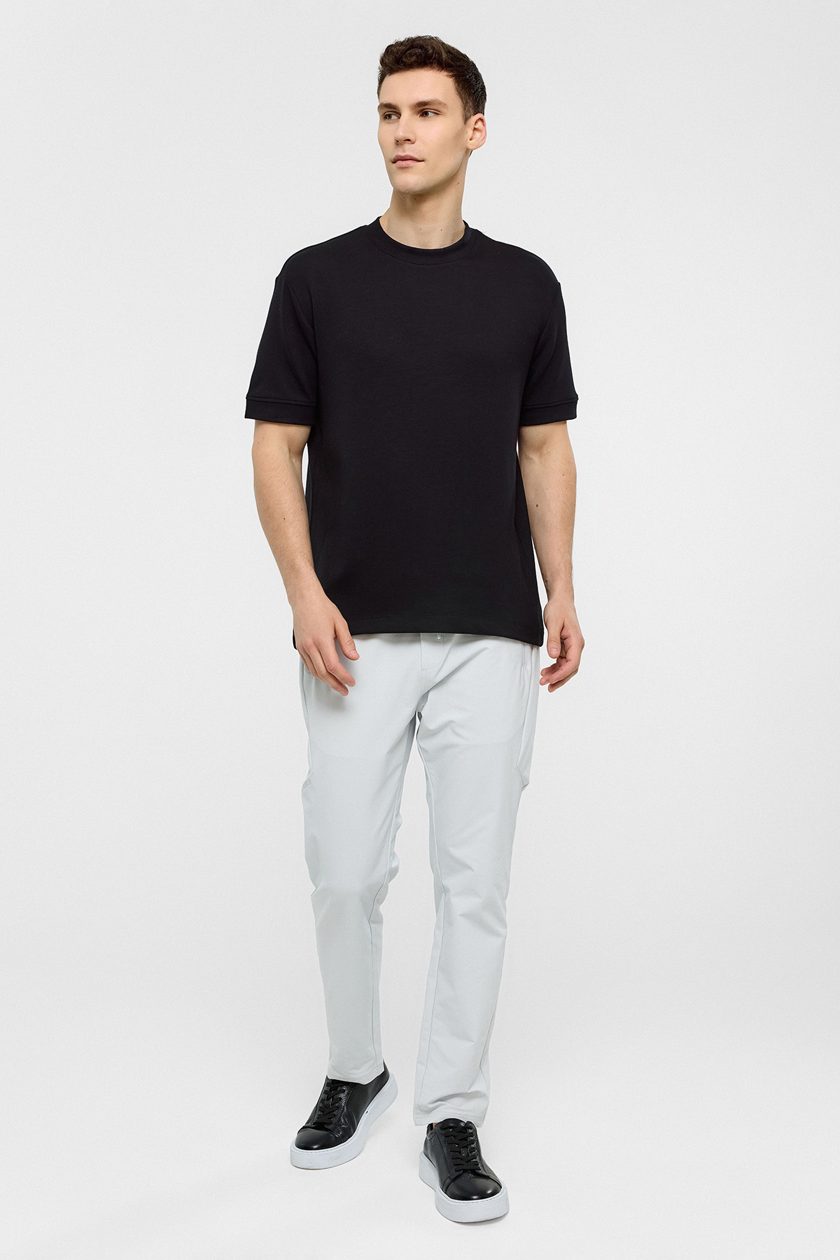 Siyah Regular Fit Bisiklet Yaka Basic Tişört