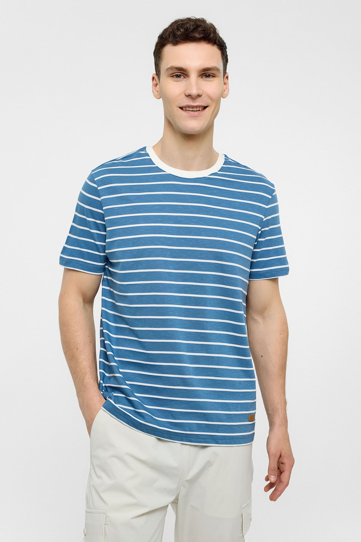 Mavi Regular Fit Bisiklet Yaka Çizgili Örme Tişört