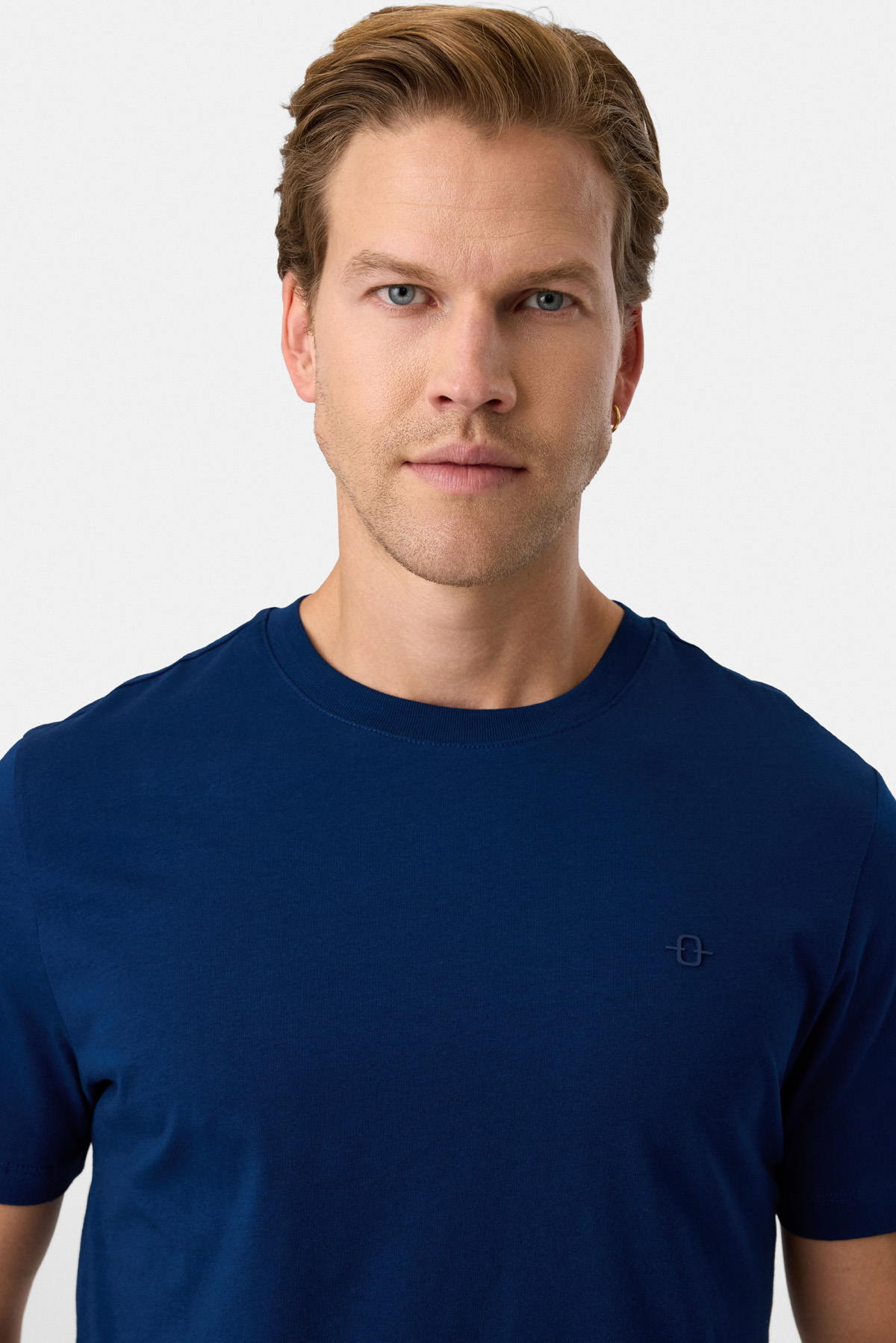 Regular Fit Bisiklet Yaka Lacivert Basic Tişört 