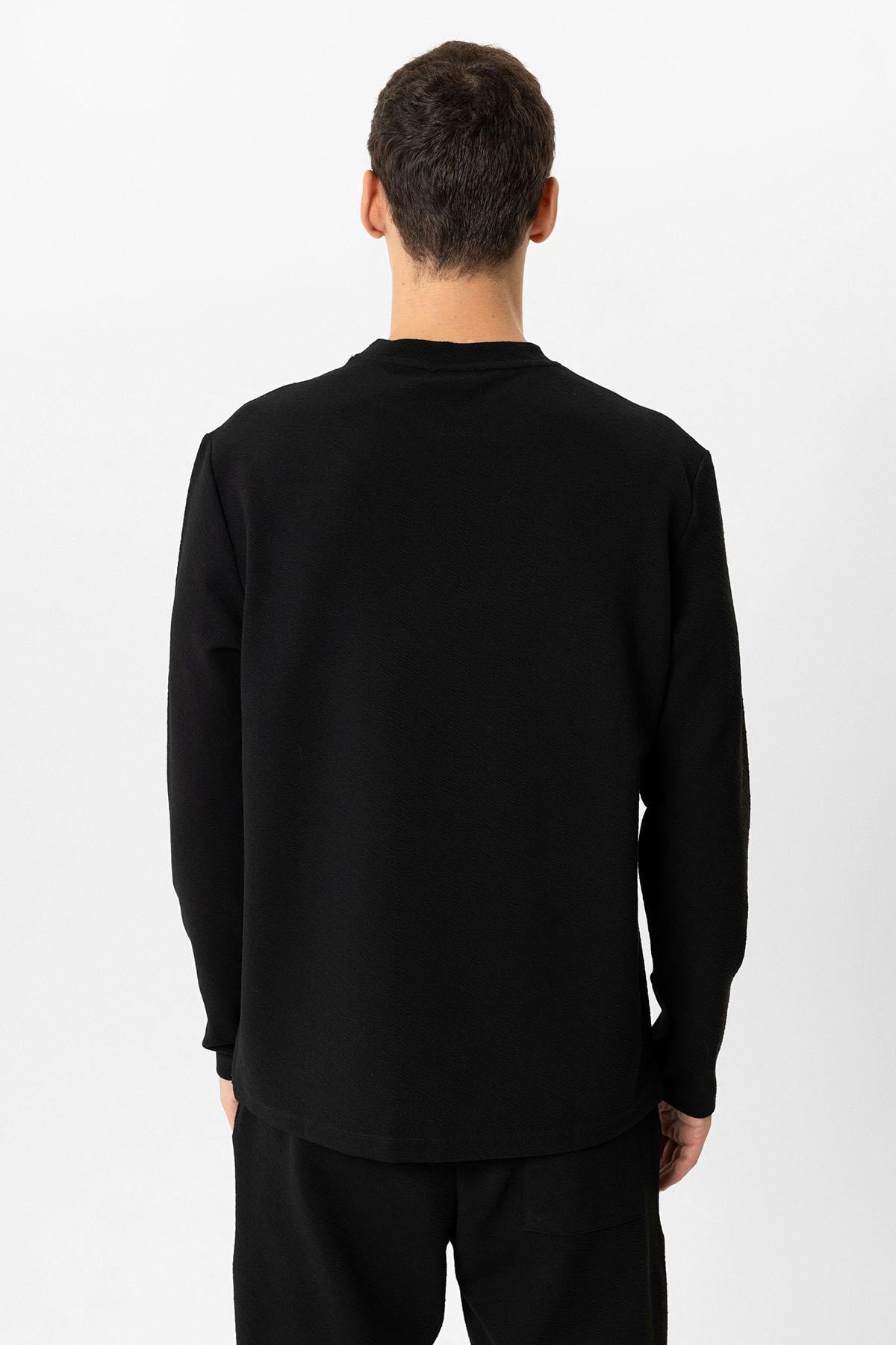 Siyah Regular Fit Baskılı Bisiklet Yaka Sweatshirt