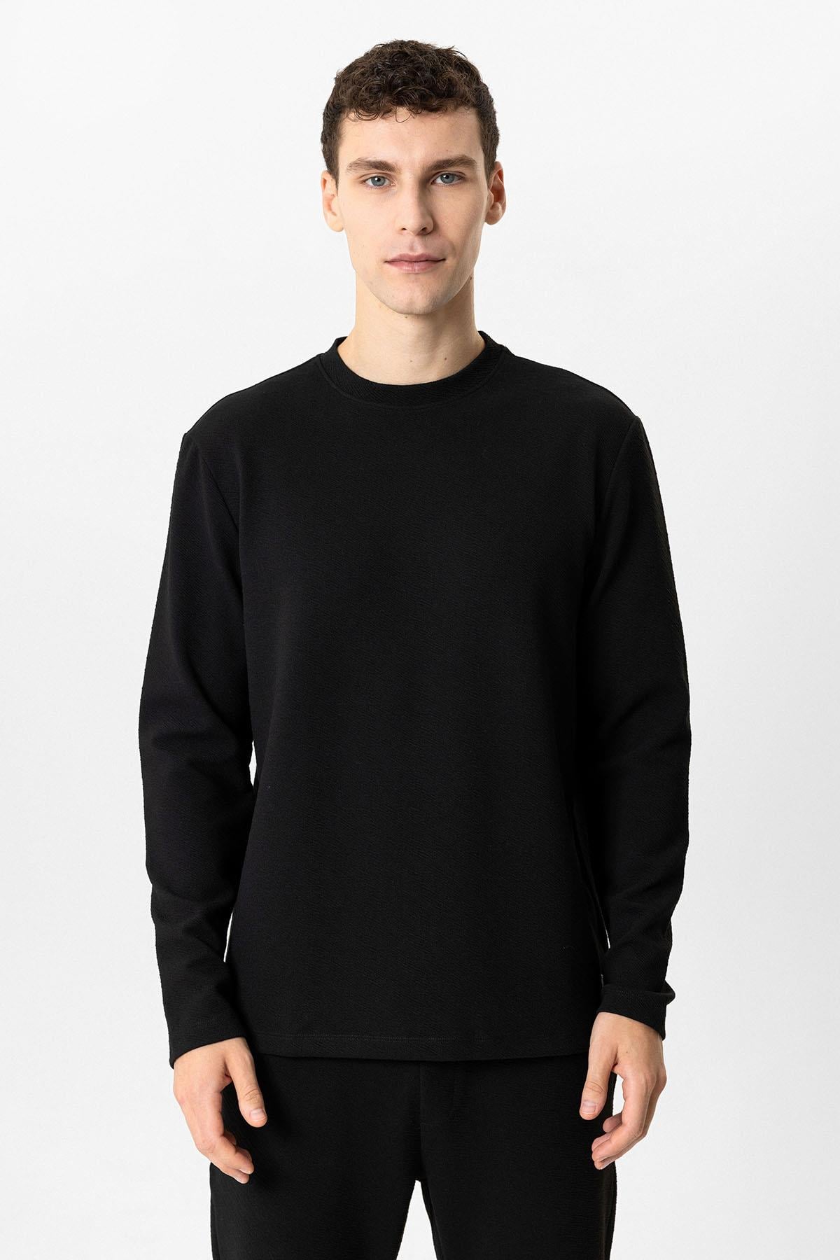 Siyah Regular Fit Baskılı Bisiklet Yaka Sweatshirt