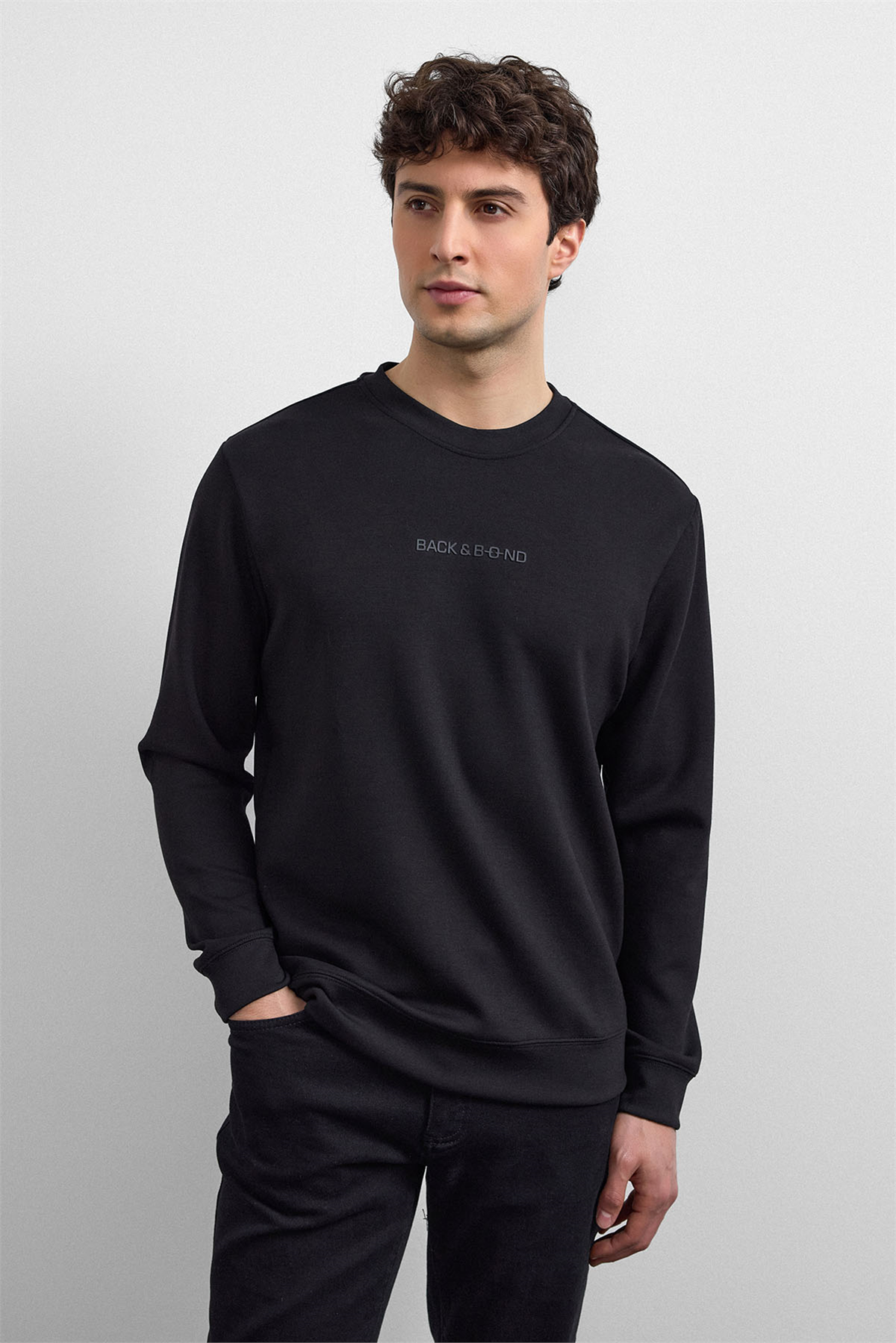 Siyah Regular Fit Bisiklet Yaka Sweatshirt