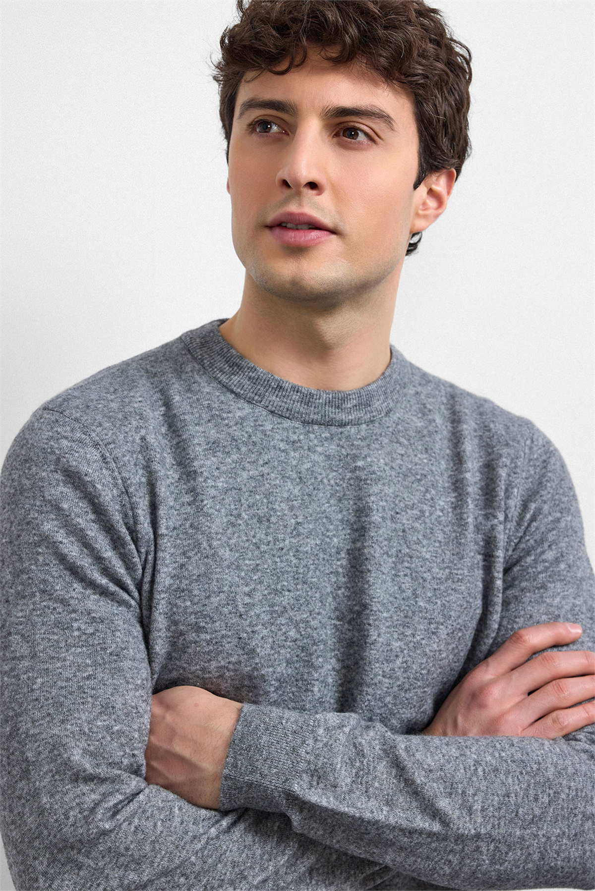 Gri Regular Fit Bisiklet Yaka Triko Kazak