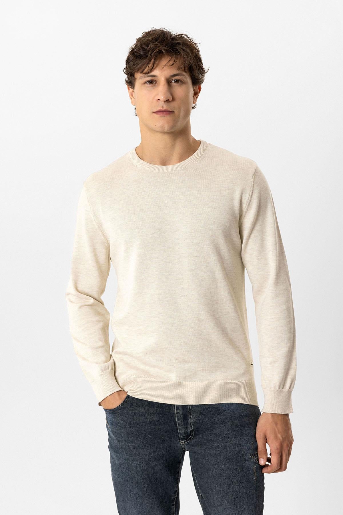 Krem Regular Fit Bisiklet Yaka Pamuklu Triko Kazak