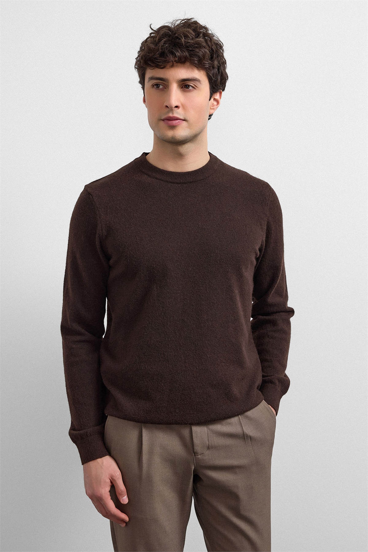 Kahve Regular Fit Bisiklet Yaka Triko Kazak