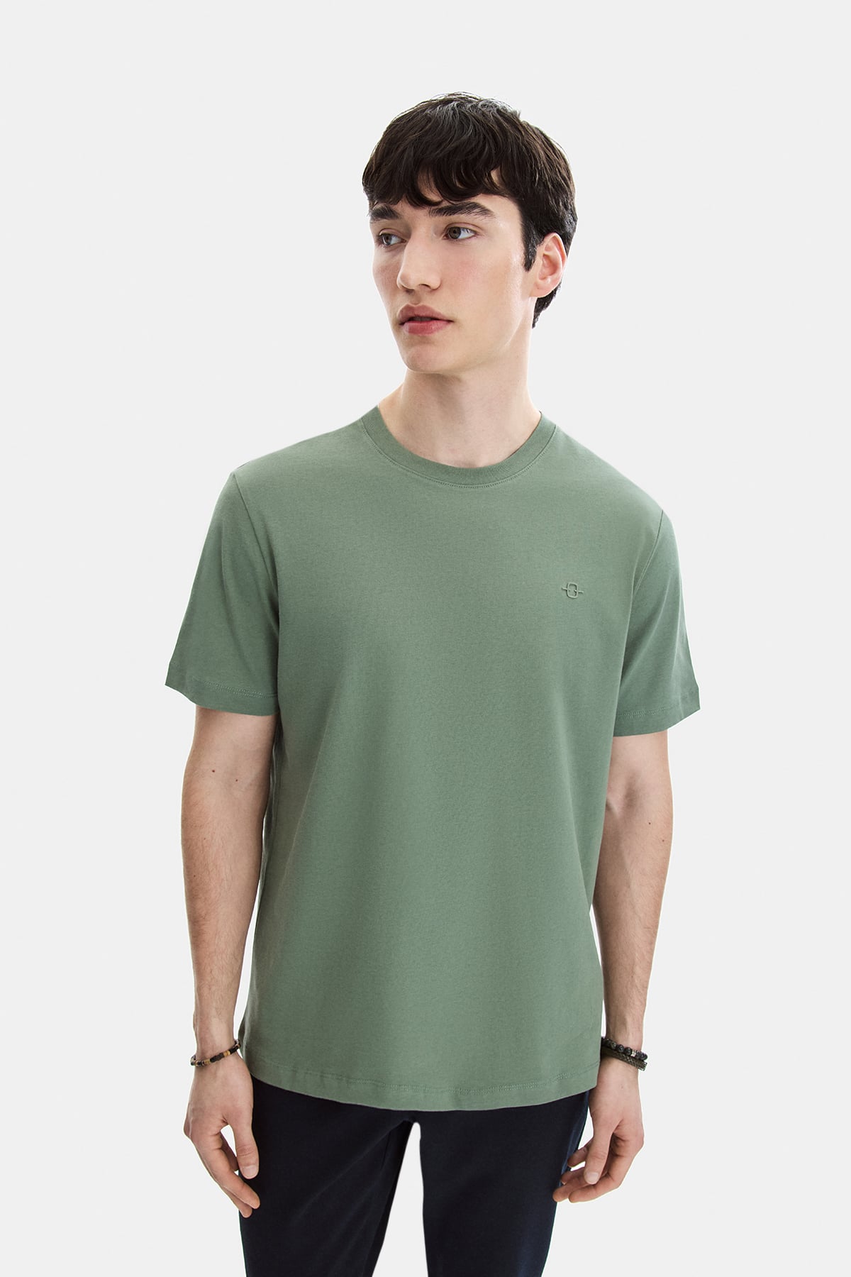 Adaçayı Regular Fit Örme Bisiklet Yaka Tişört