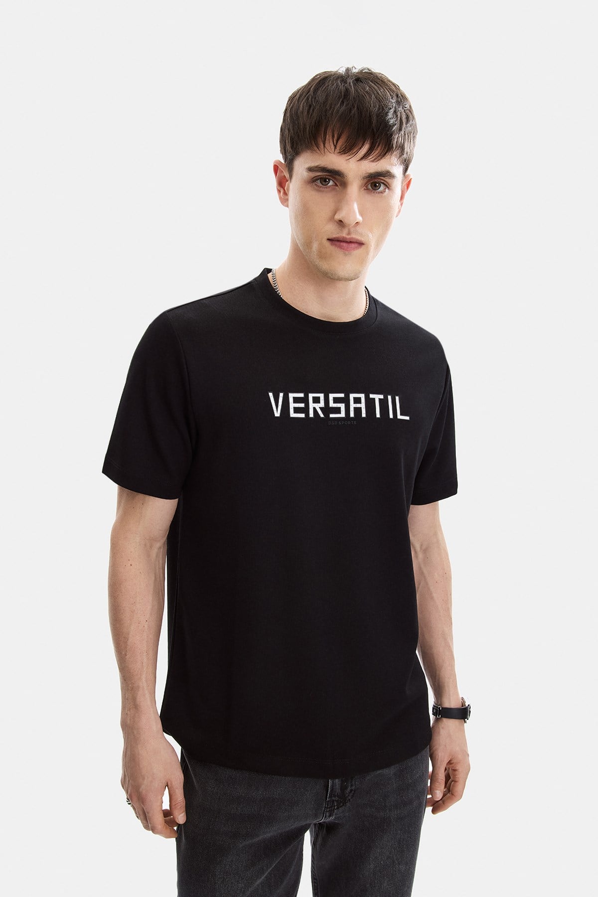 Siyah Regular Fit Bisiklet Yaka Tişört