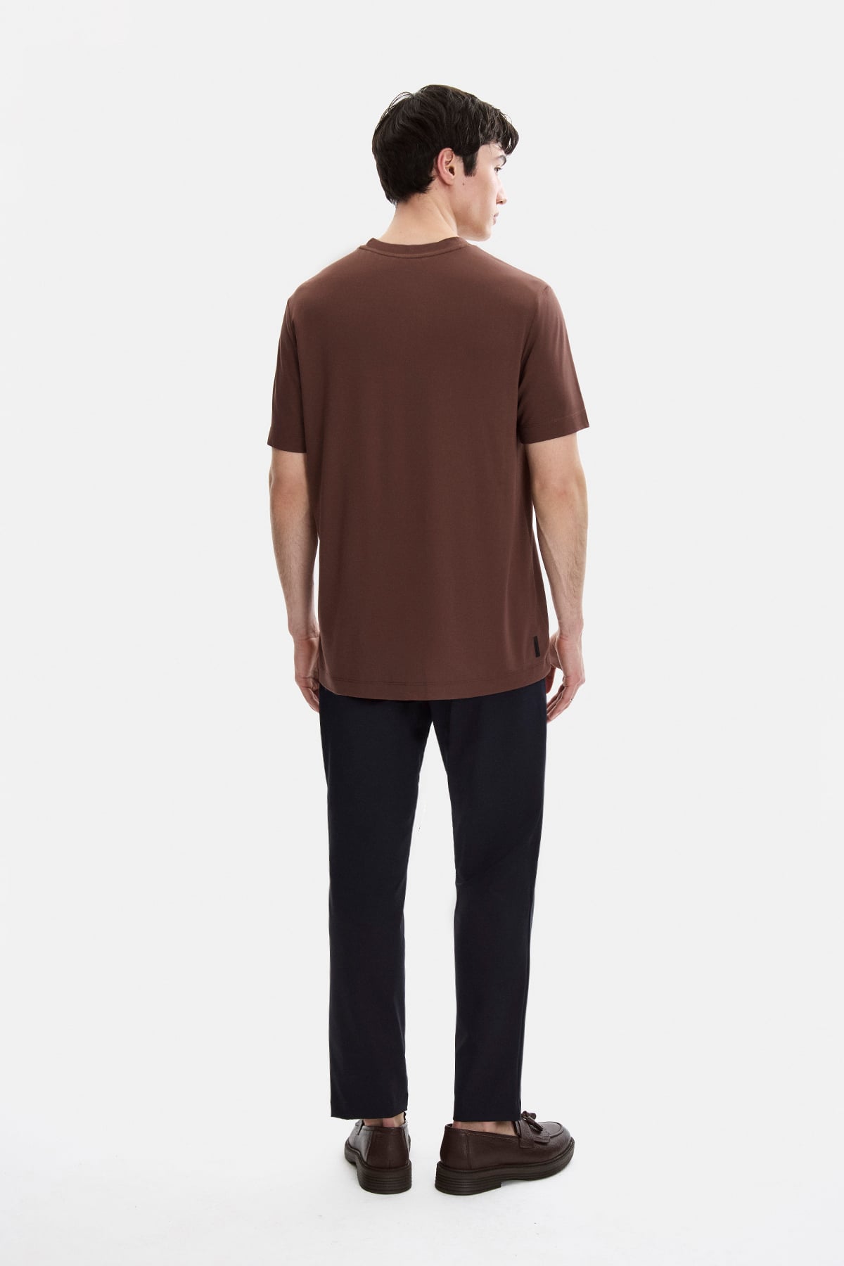 Kahve Regular Fit Bisiklet Yaka Tişört