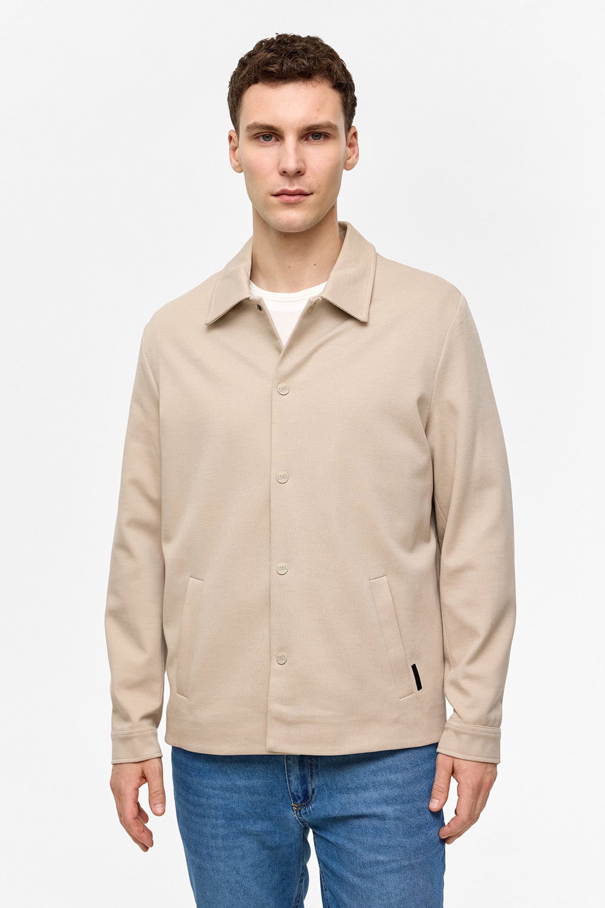 Bej Regular Fit Jakarlı Gömlek Yaka Mont