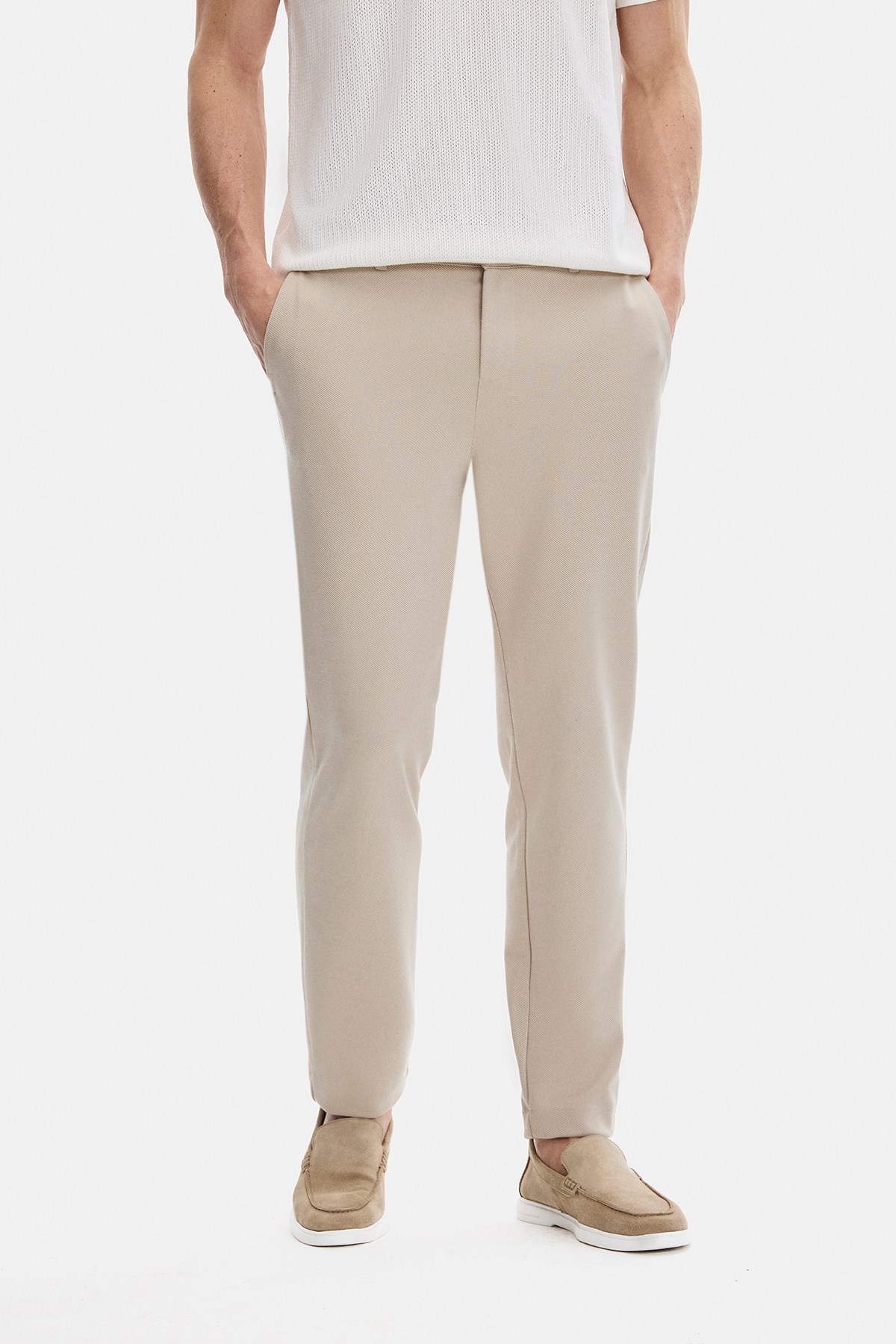 REGULAR FIT DIAGONEL JAKARLI ÖRME PANTOLON