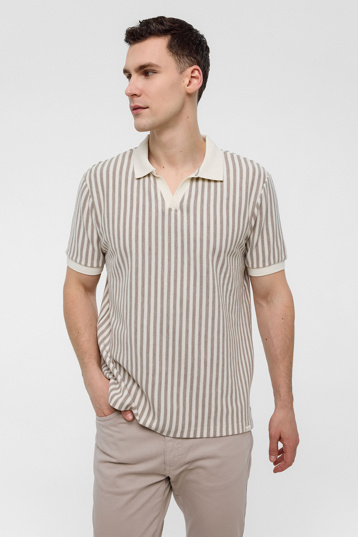 Bej Regular Fit Düğmesiz Polo Yaka Tişört