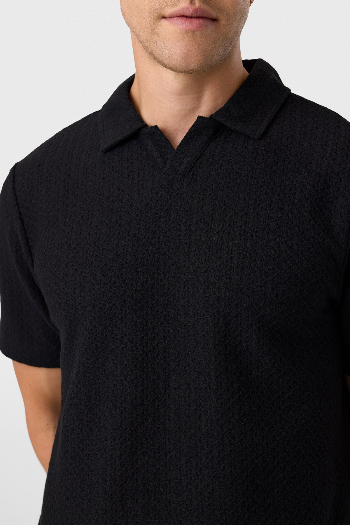 Regular Fit Düğmesiz Siyah Polo Yaka Tişört