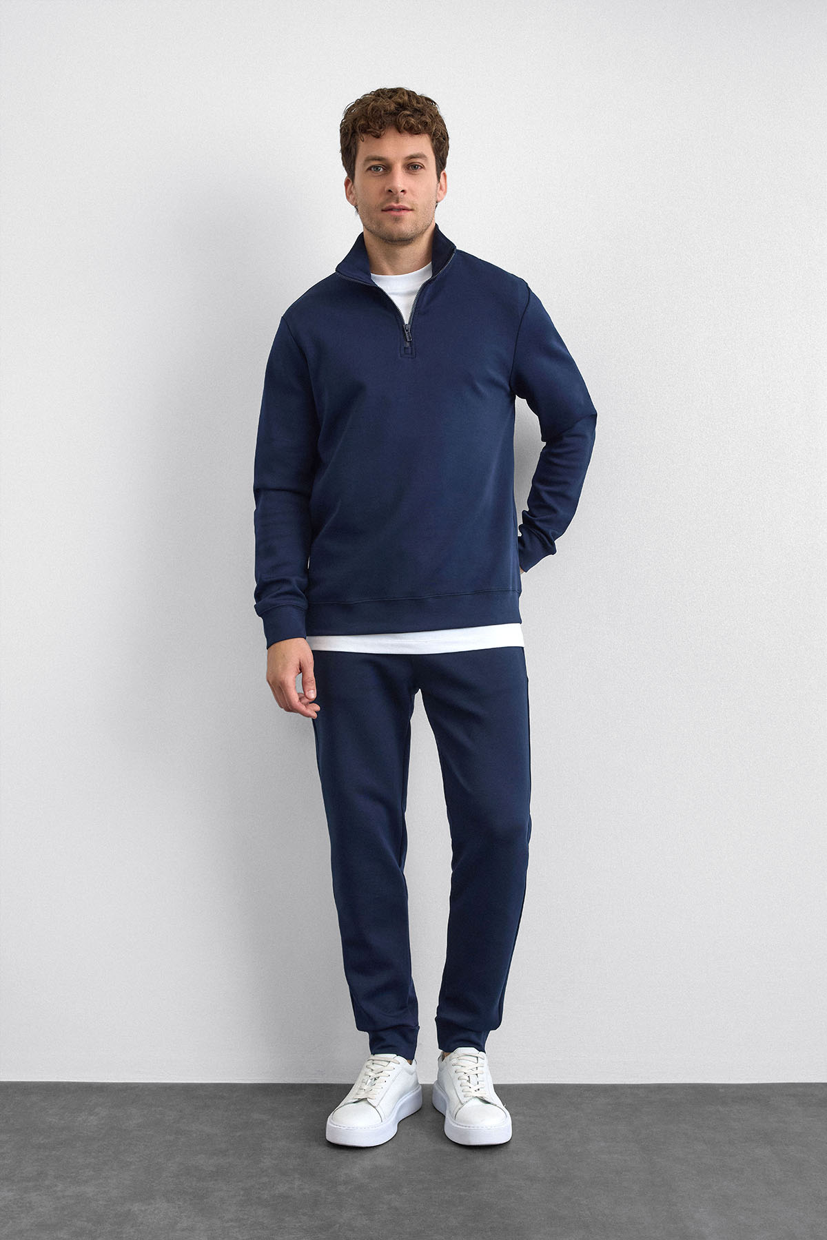 Lacivert Regular Fit Jogger Pantolon