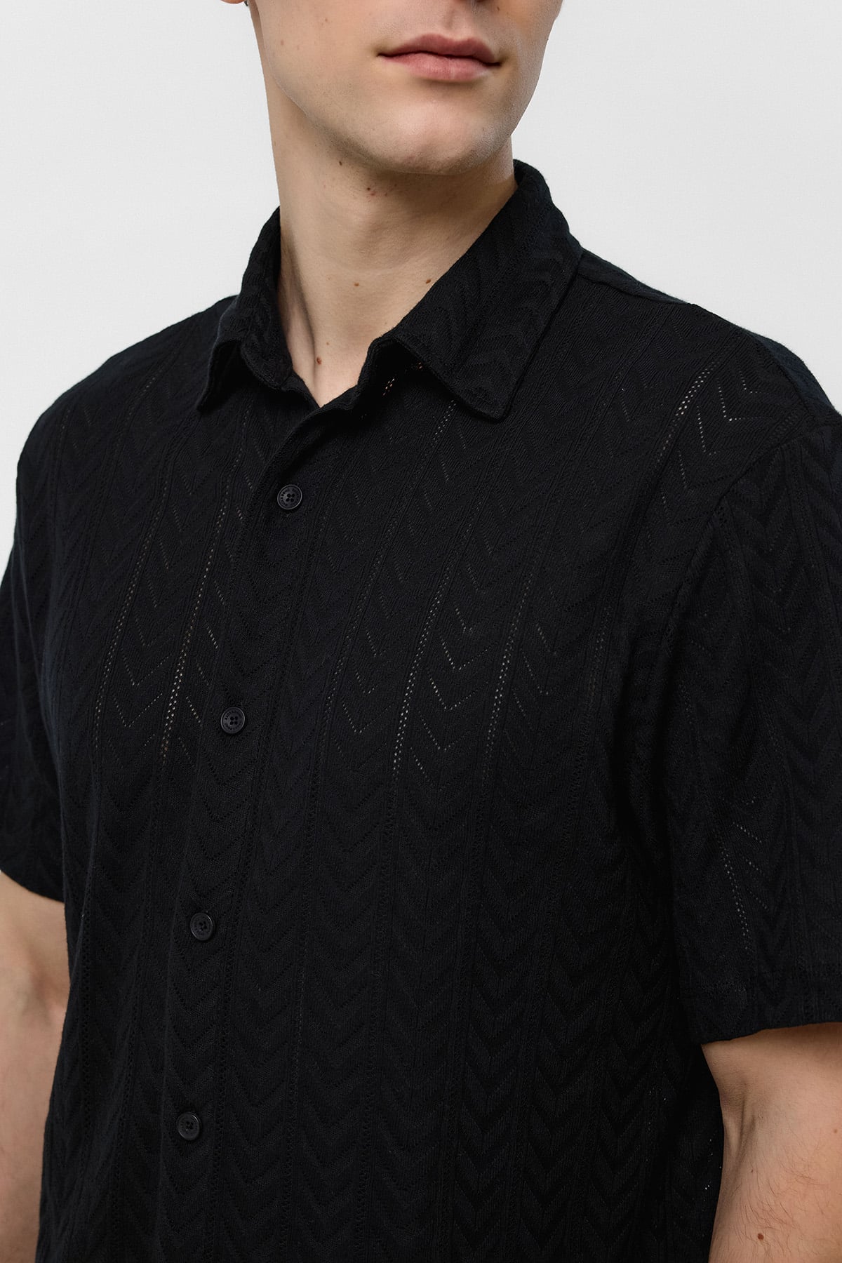 Siyah Regular Fit %100 Pamuk Kısa Kollu Gömlek