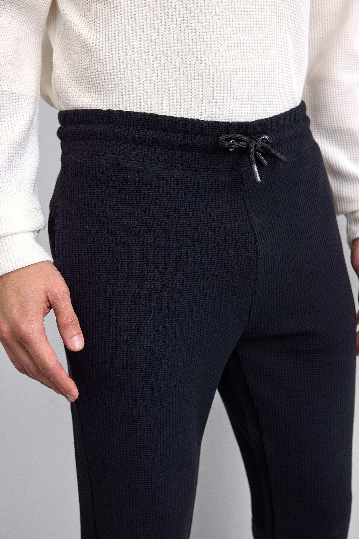 Siyah Regular Fit Örme Jogger Pantolon