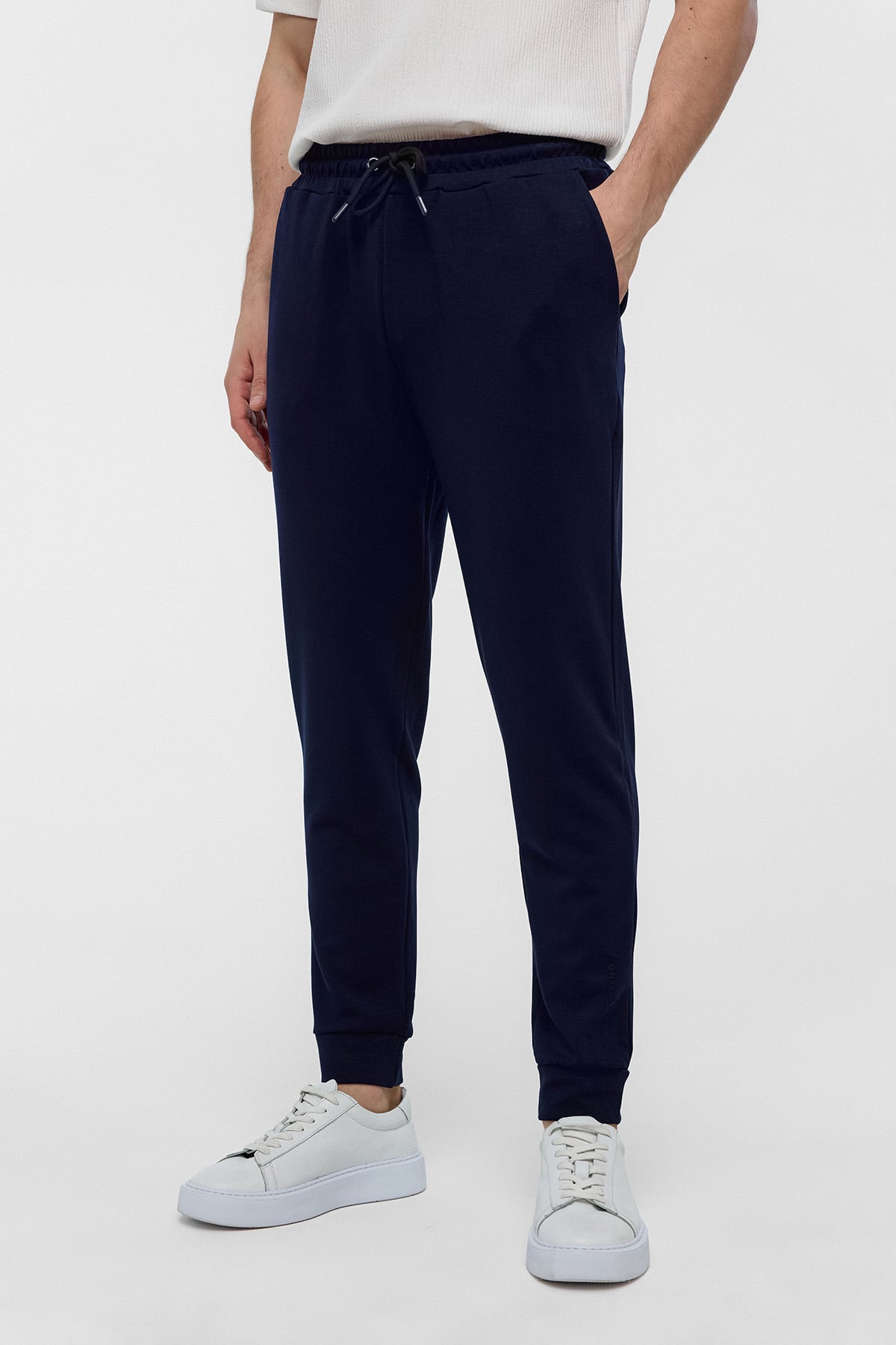 Lacivert Regular Fit Beli Bağlamalı Örme Jogger Pantolon