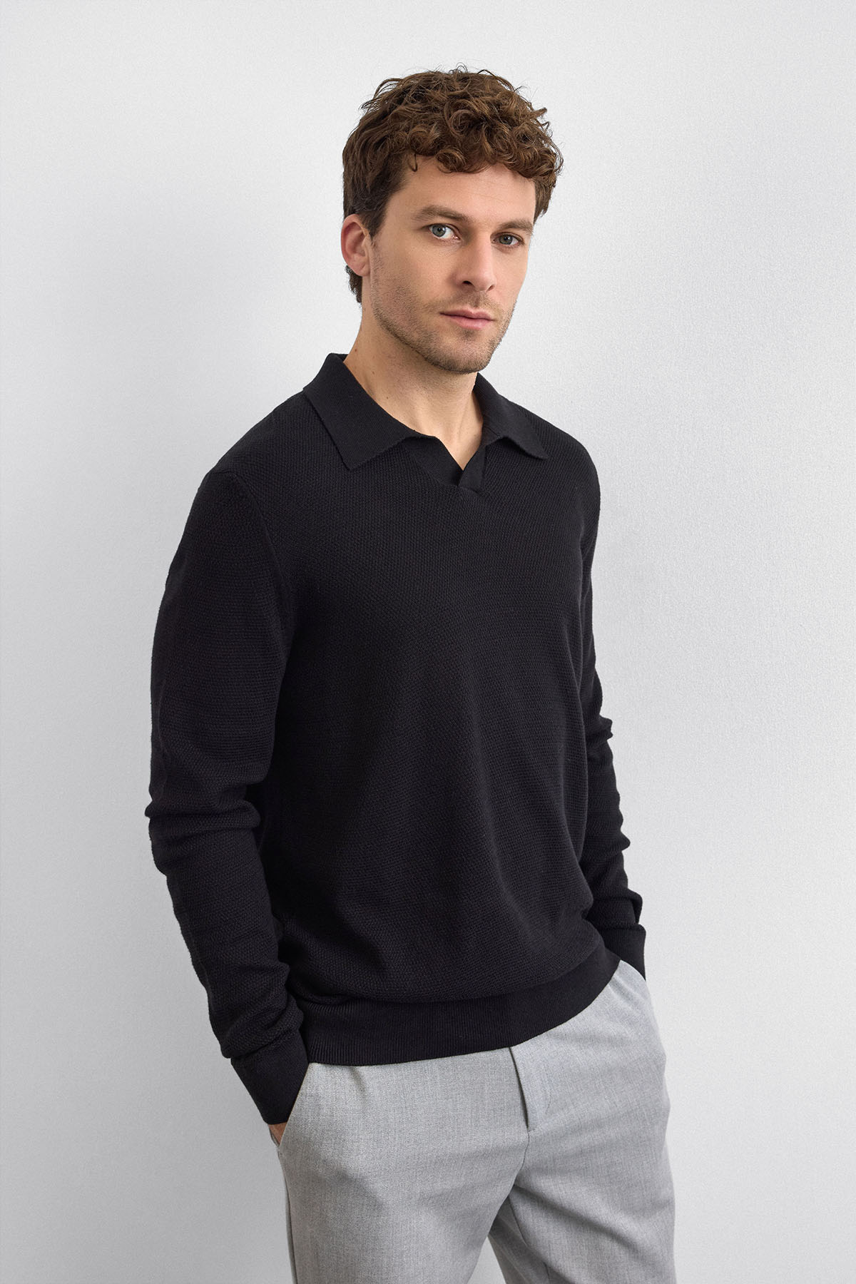 Siyah Regular Fit Polo Yaka Triko Kazak