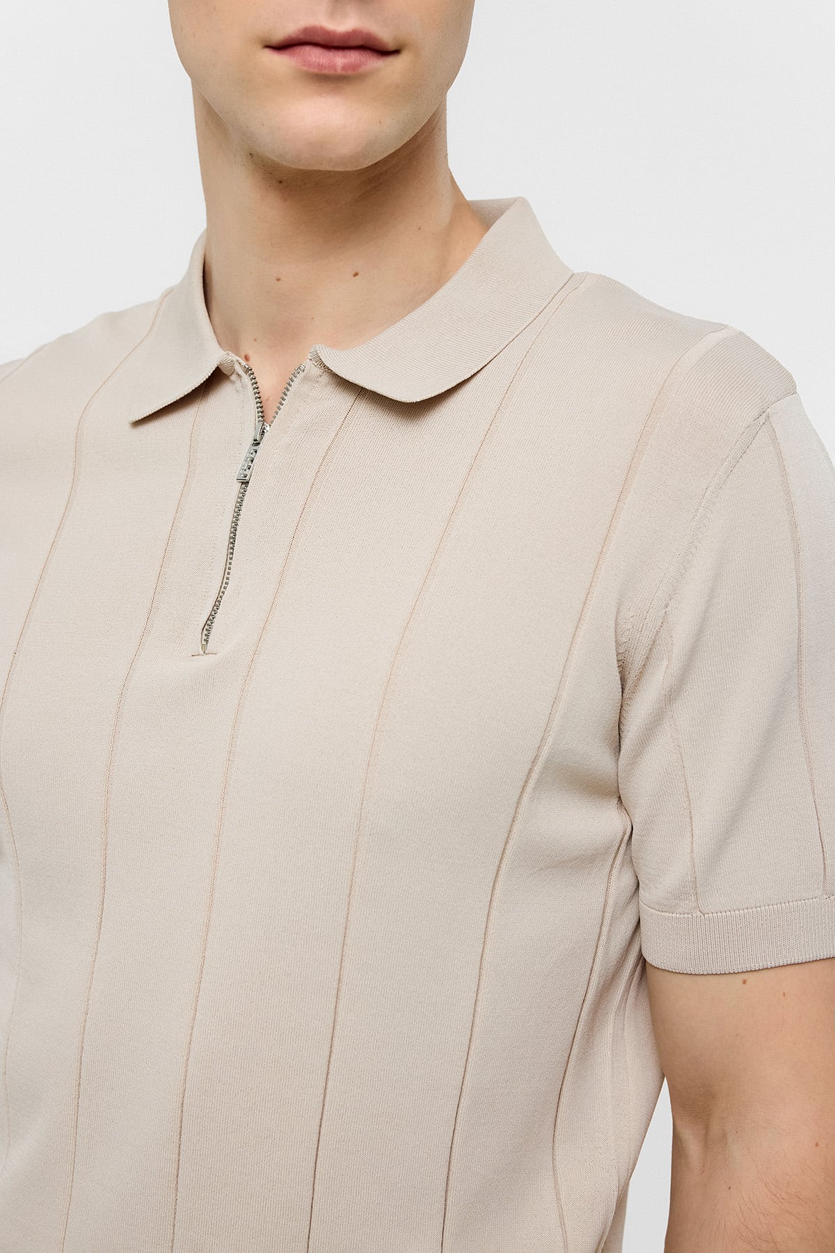 Bej Regular Fit Polo Yaka Triko Tişört