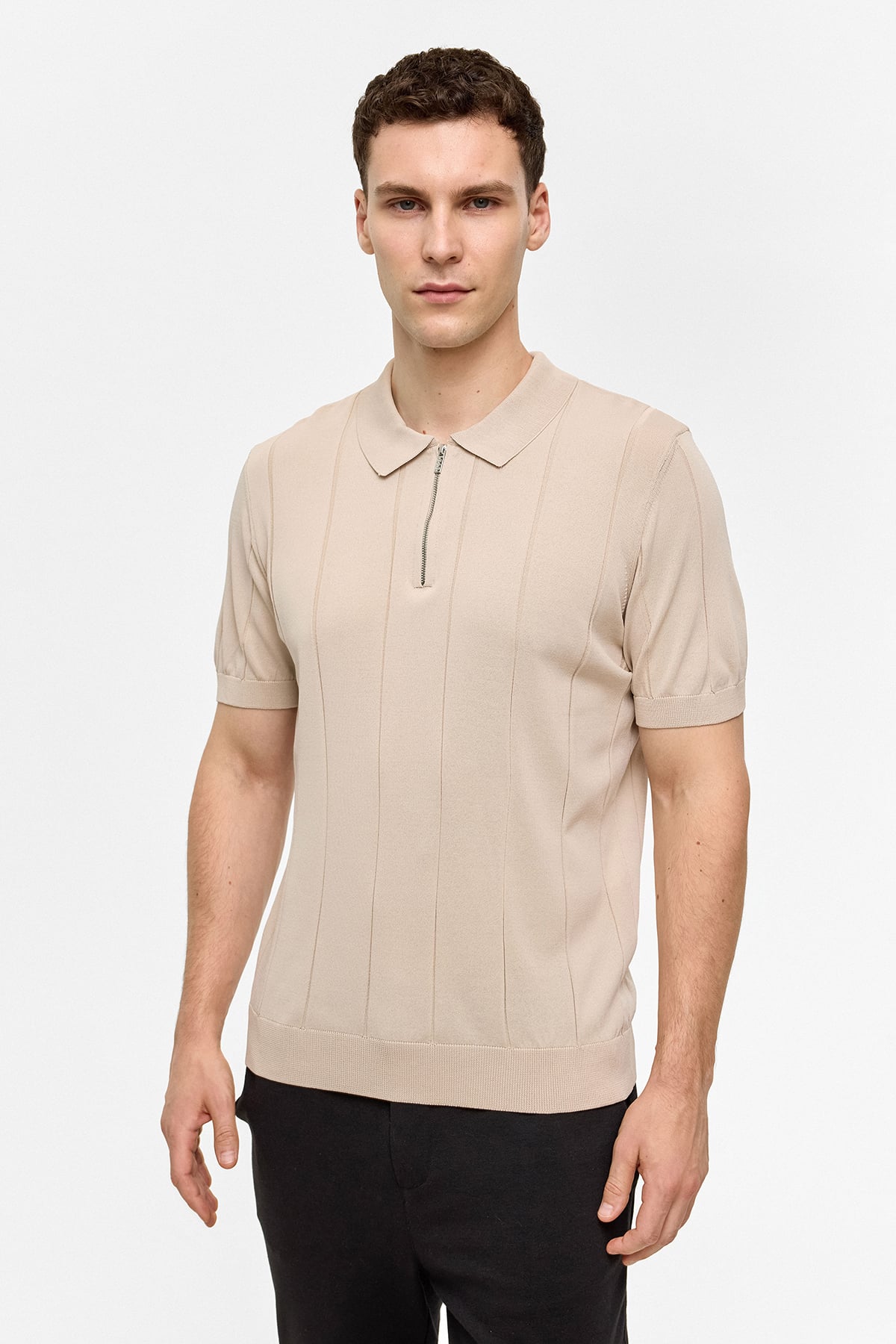 Bej Regular Fit Polo Yaka Tişört