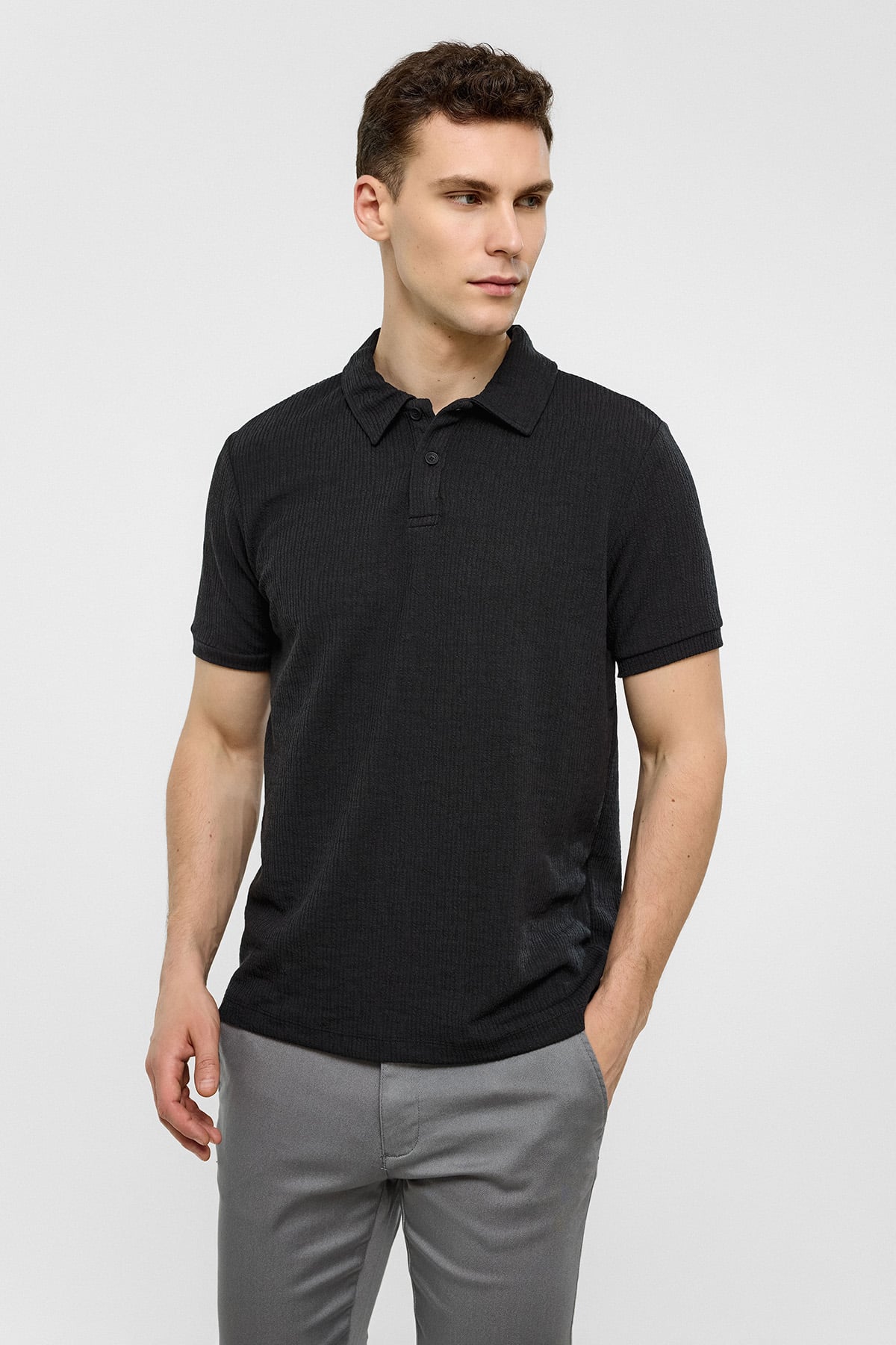 Siyah Regular Fit Polo Yaka Tişört