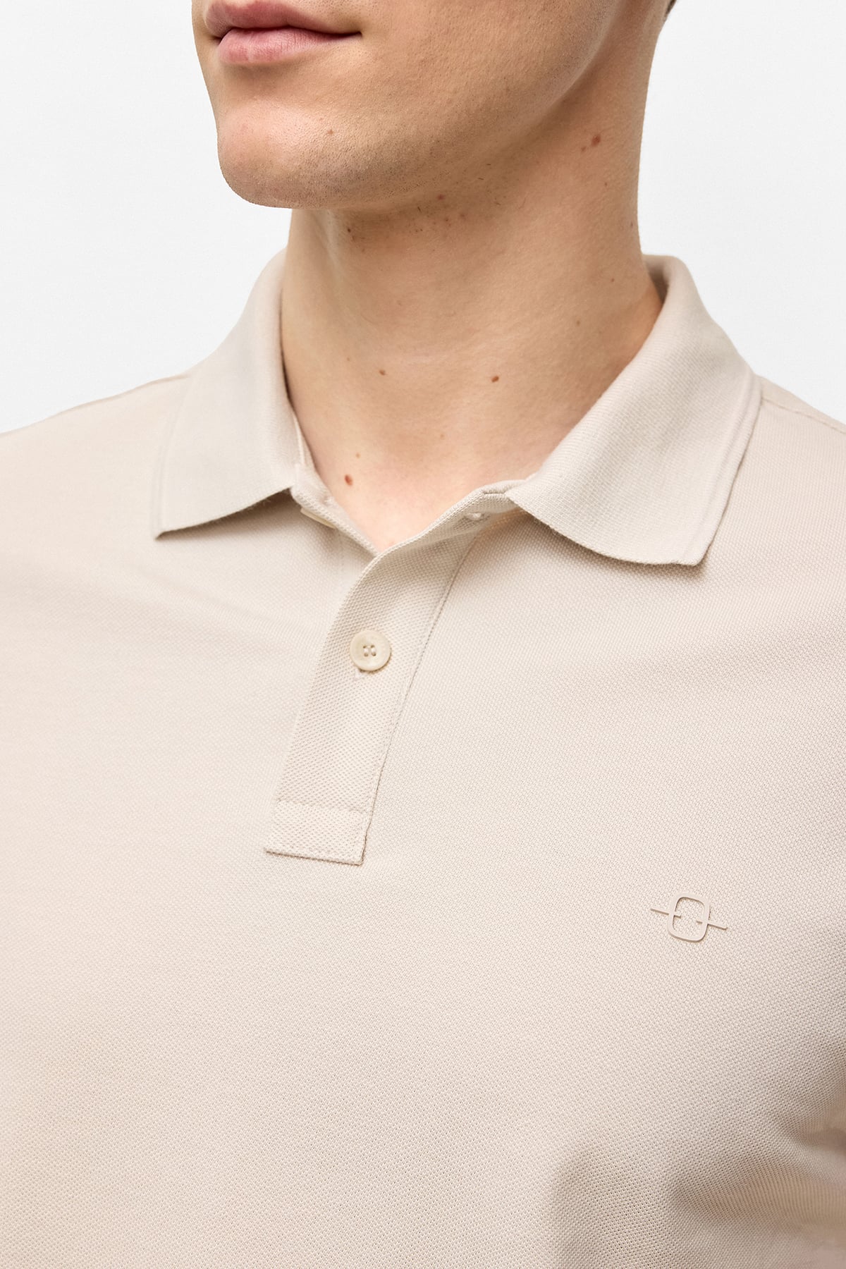 Bej Regular Fit Polo Yaka Tişört