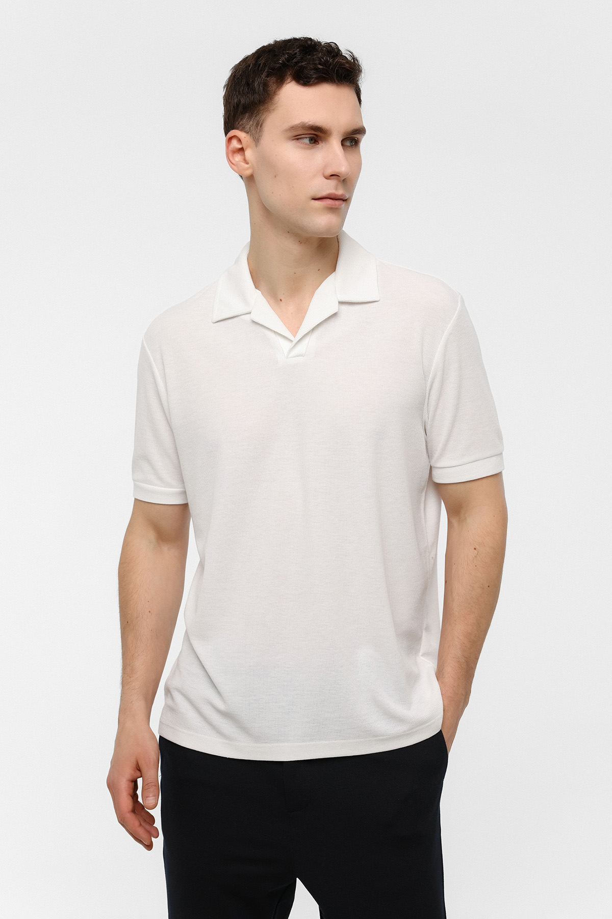 Beyaz Regular Fit Polo Yaka Tişört