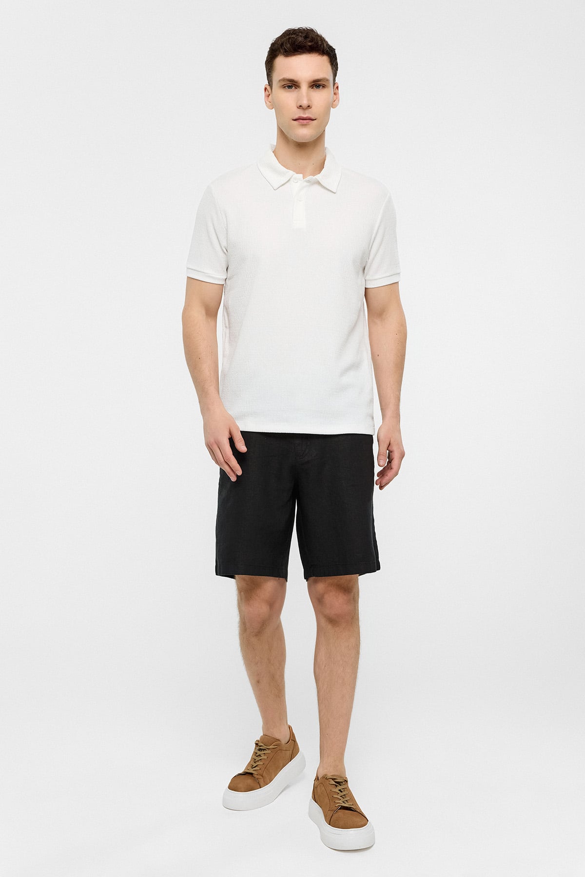 Beyaz Regular Fit Polo Yaka Tişört