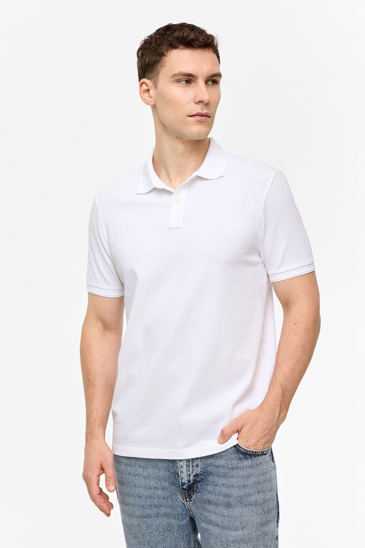 Beyaz Regular Fit Polo Yaka Tişört