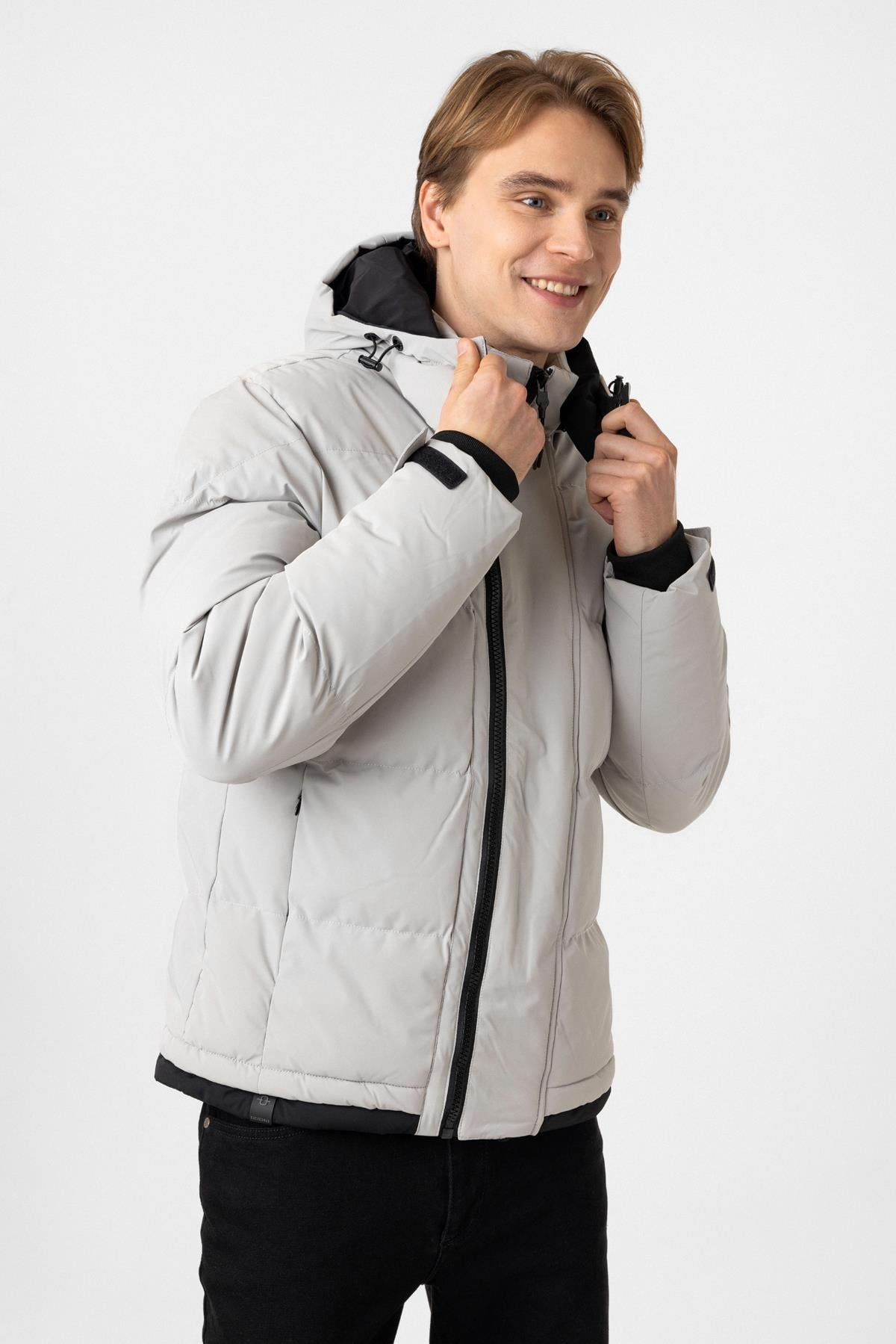Açık Gri Regular Fit Kapüşonlu Puffer Mont